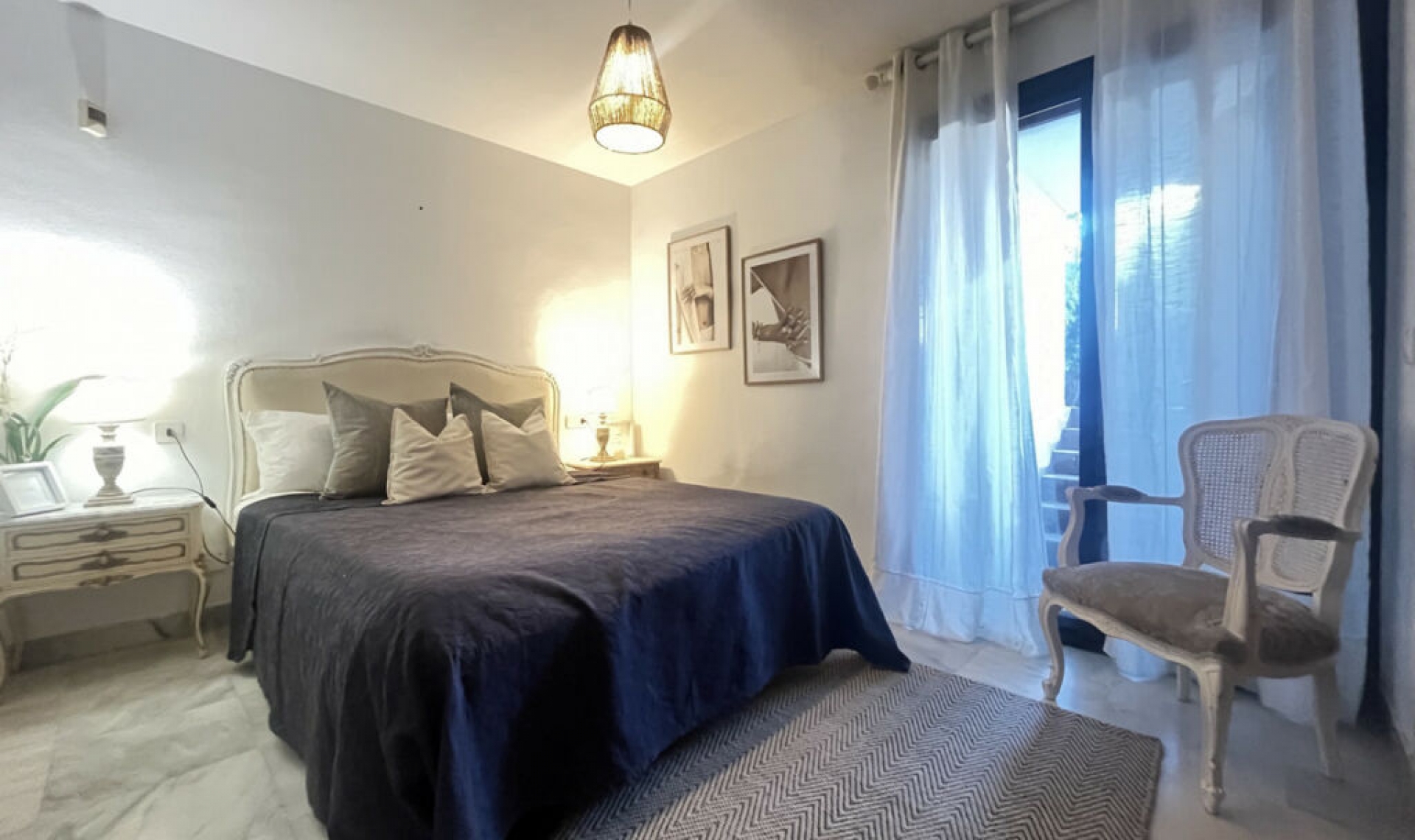 Resale - House -
Costalita