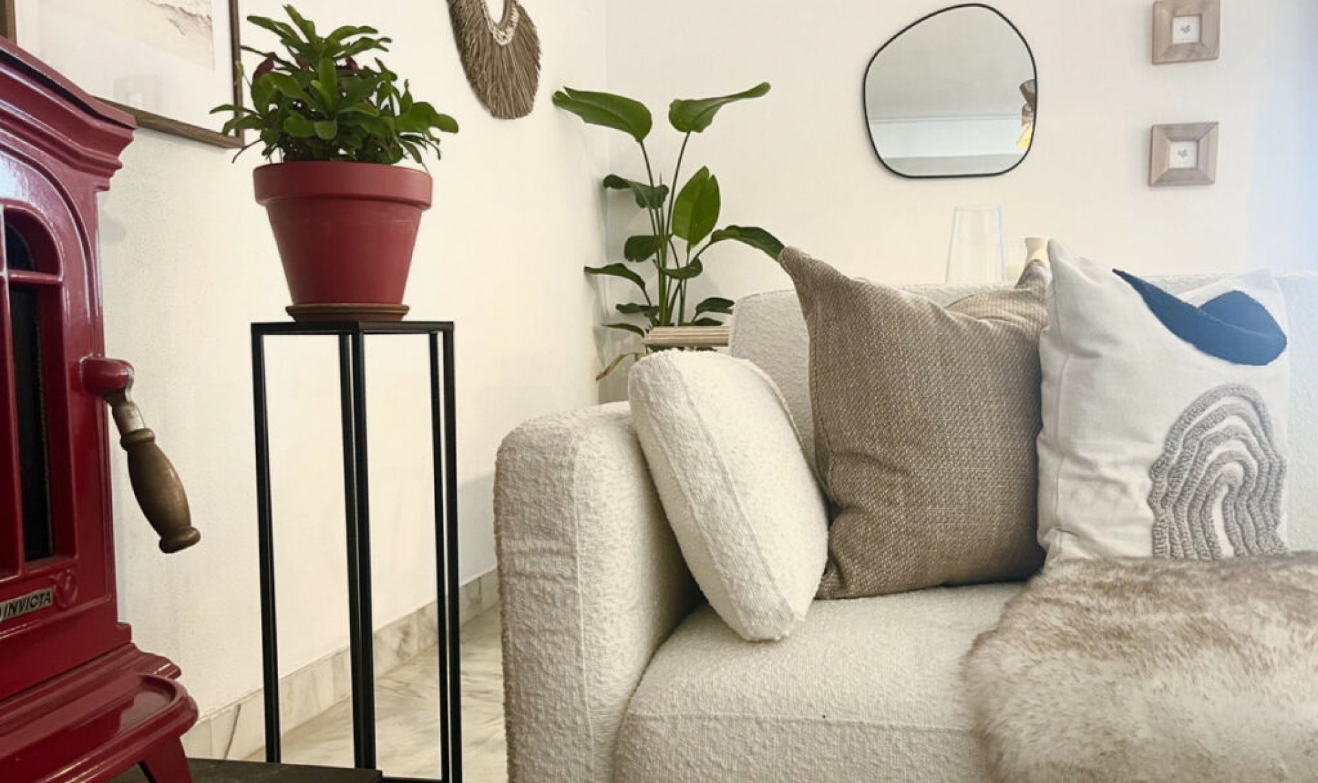 Resale - House -
Costalita