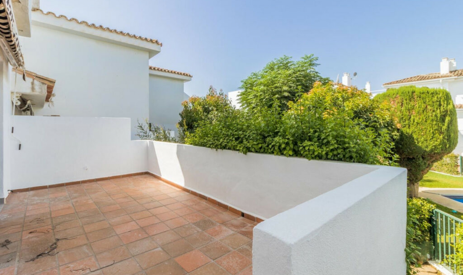Resale - House -
Costalita