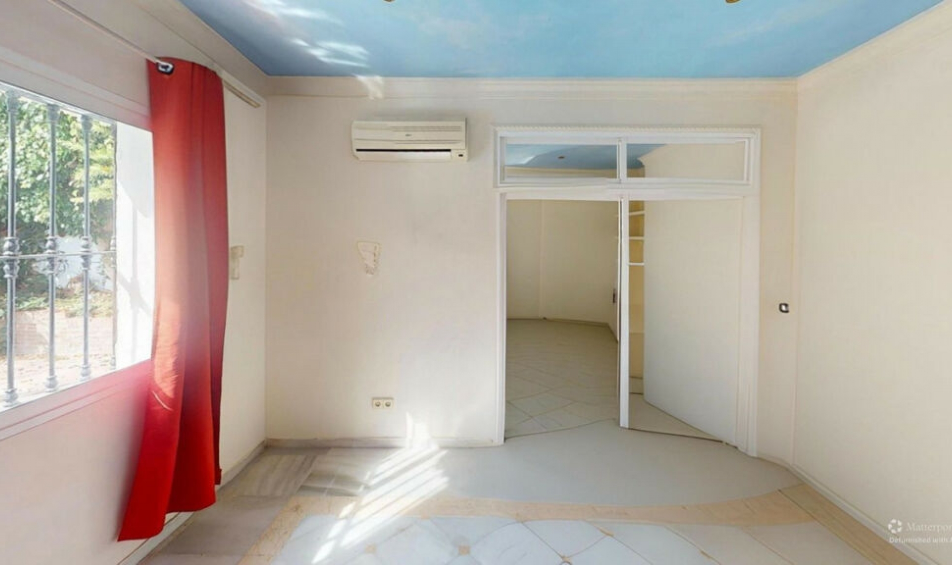 Resale - House -
Costalita