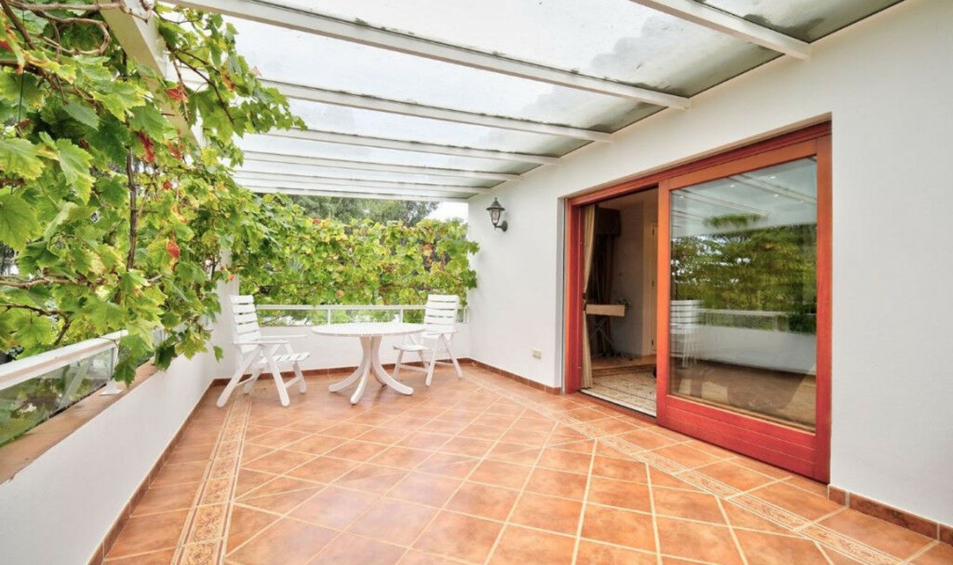 Resale - House -
Costalita