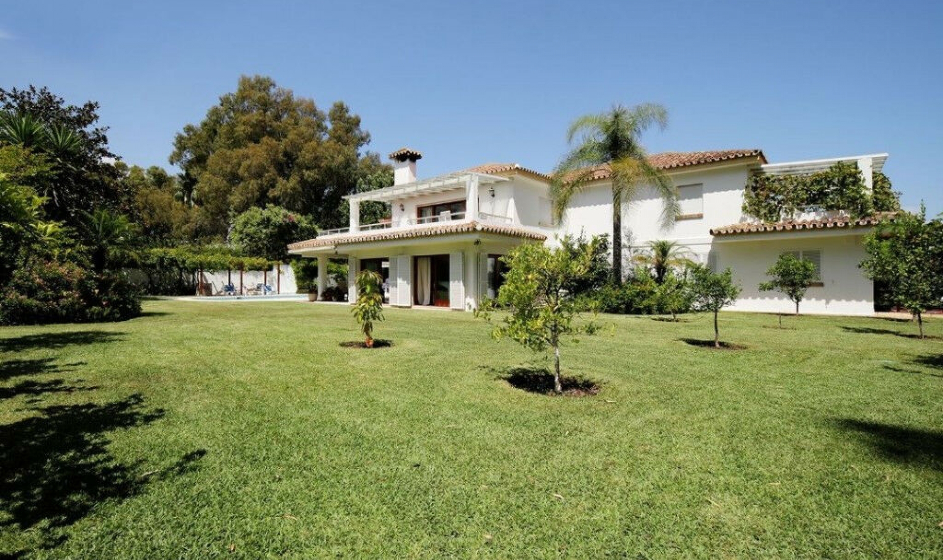 Resale - House -
Costalita