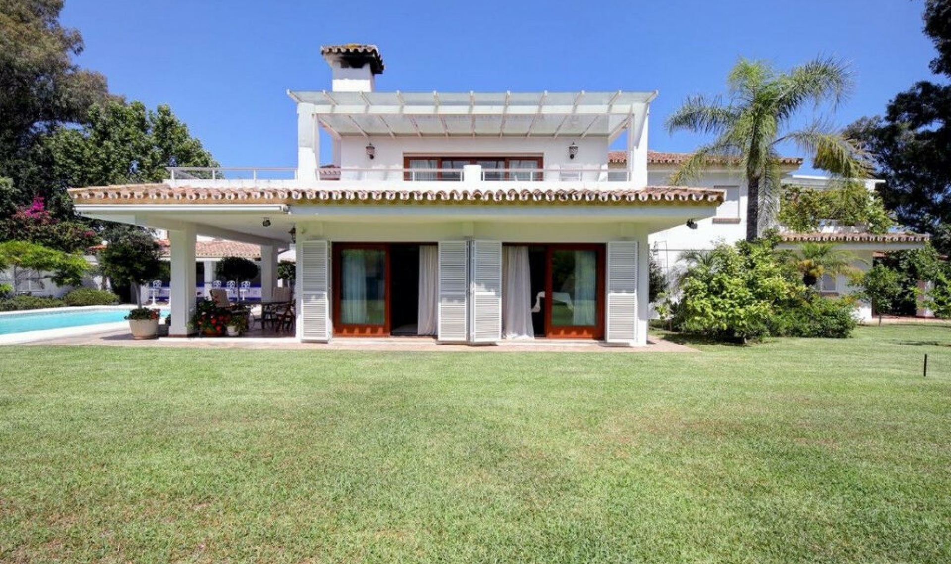 Resale - House -
Costalita