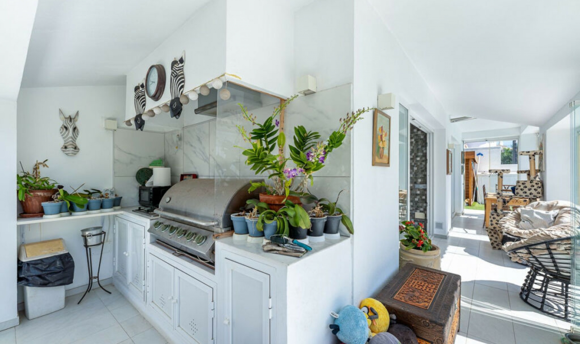 Resale - House -
Costalita