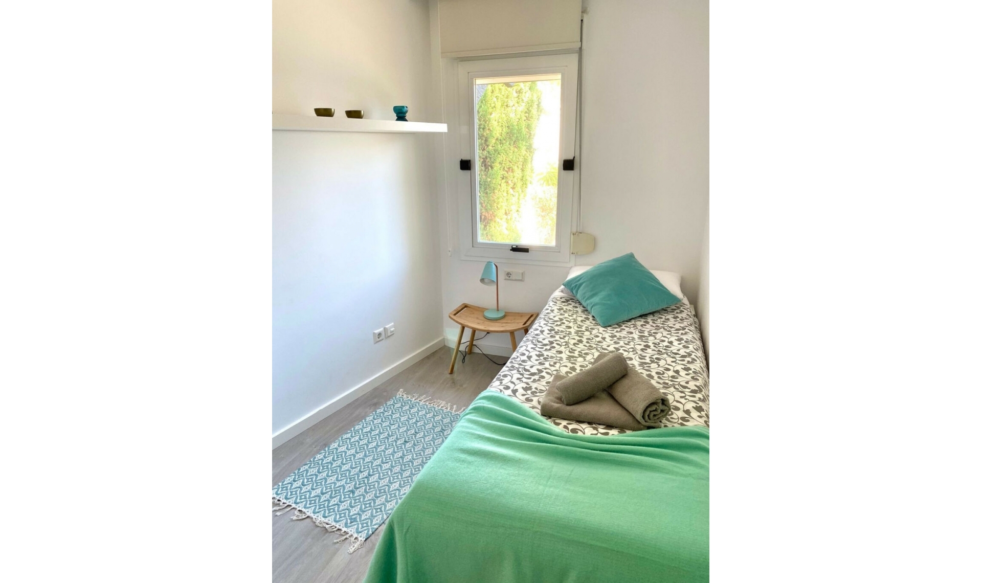 Resale - House -
Costalita