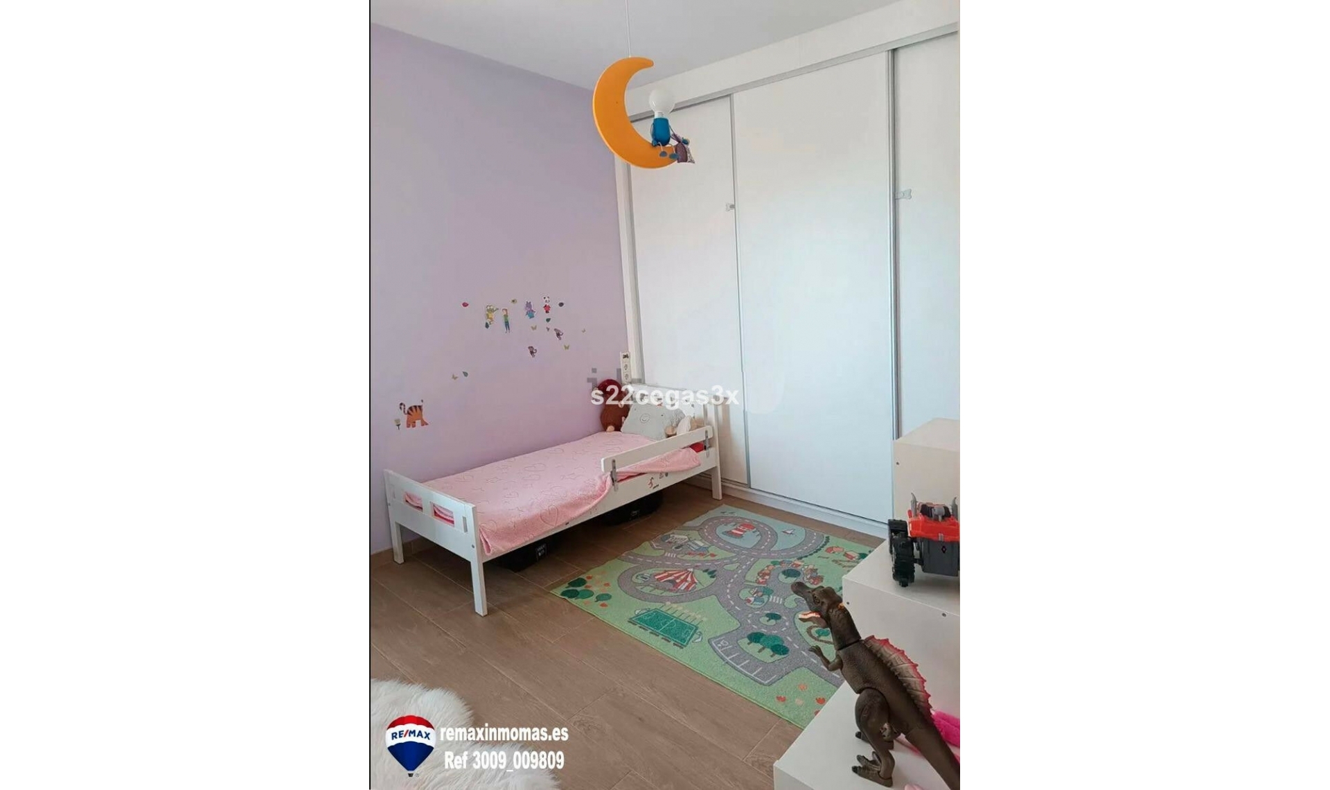 Resale - House -
Denia