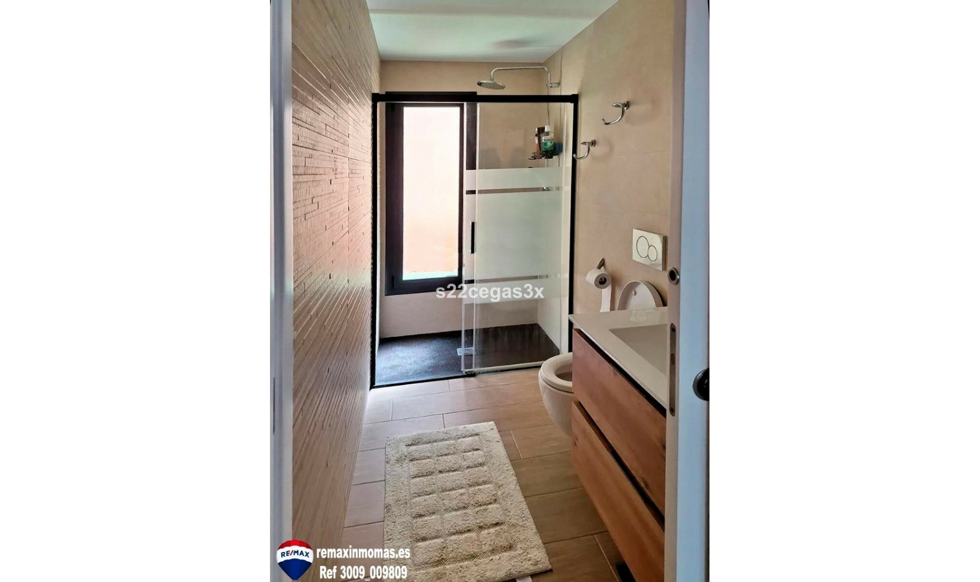 Resale - House -
Denia