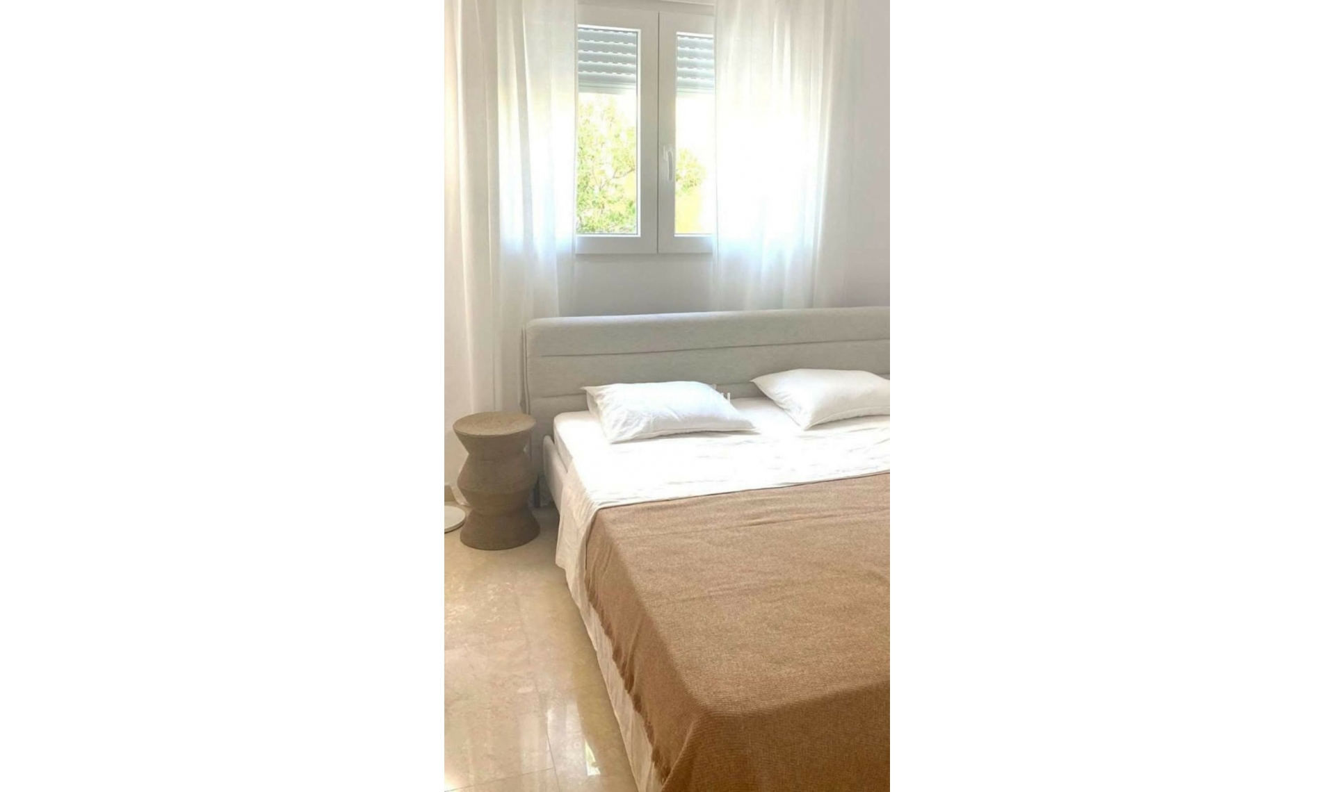 Resale - House -
El Campello