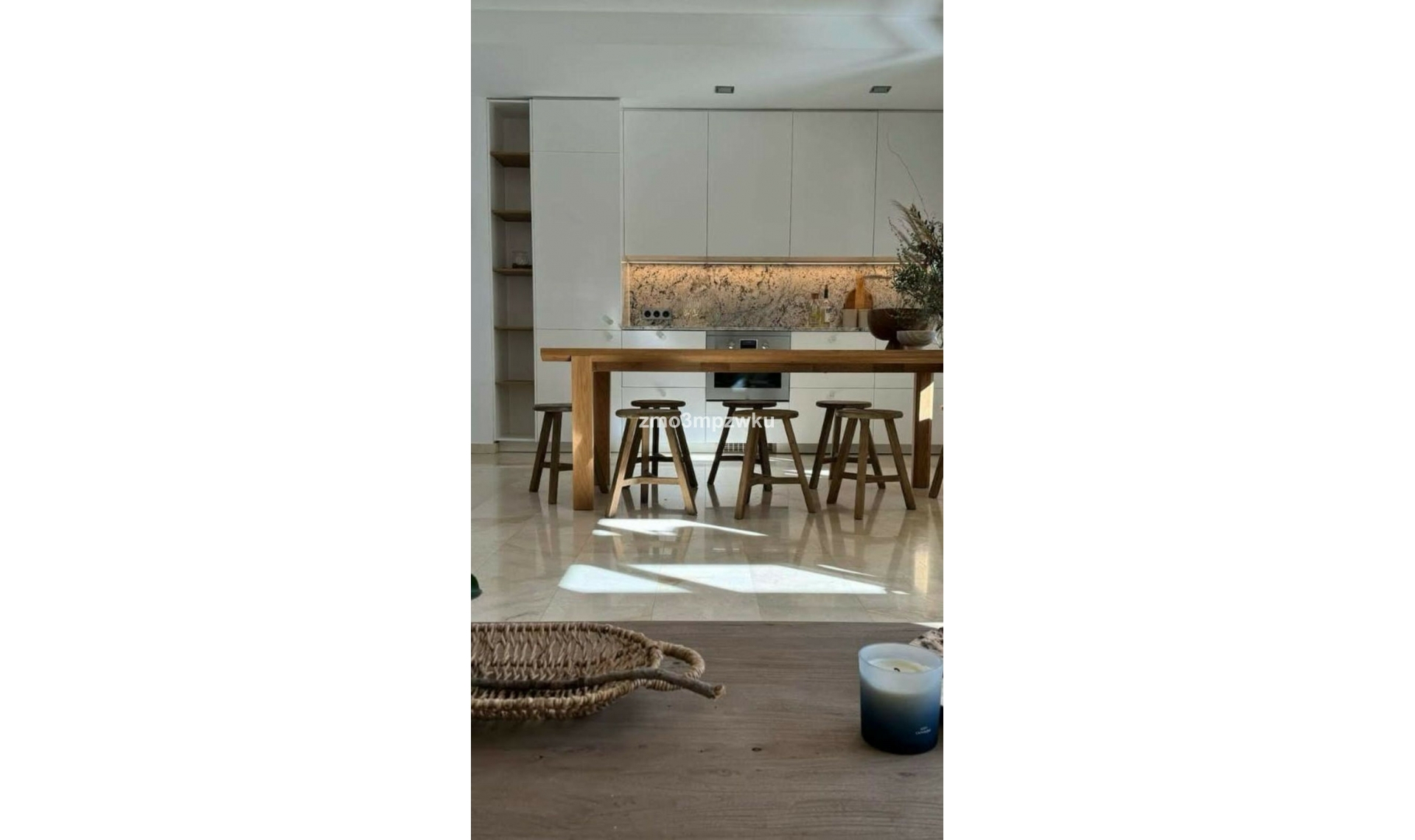 Resale - House -
El Campello