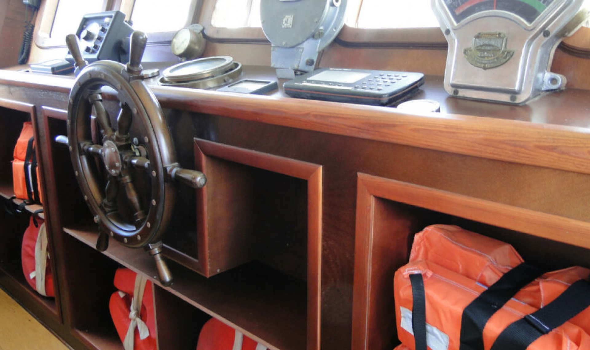 Resale - House -
El Chaparral