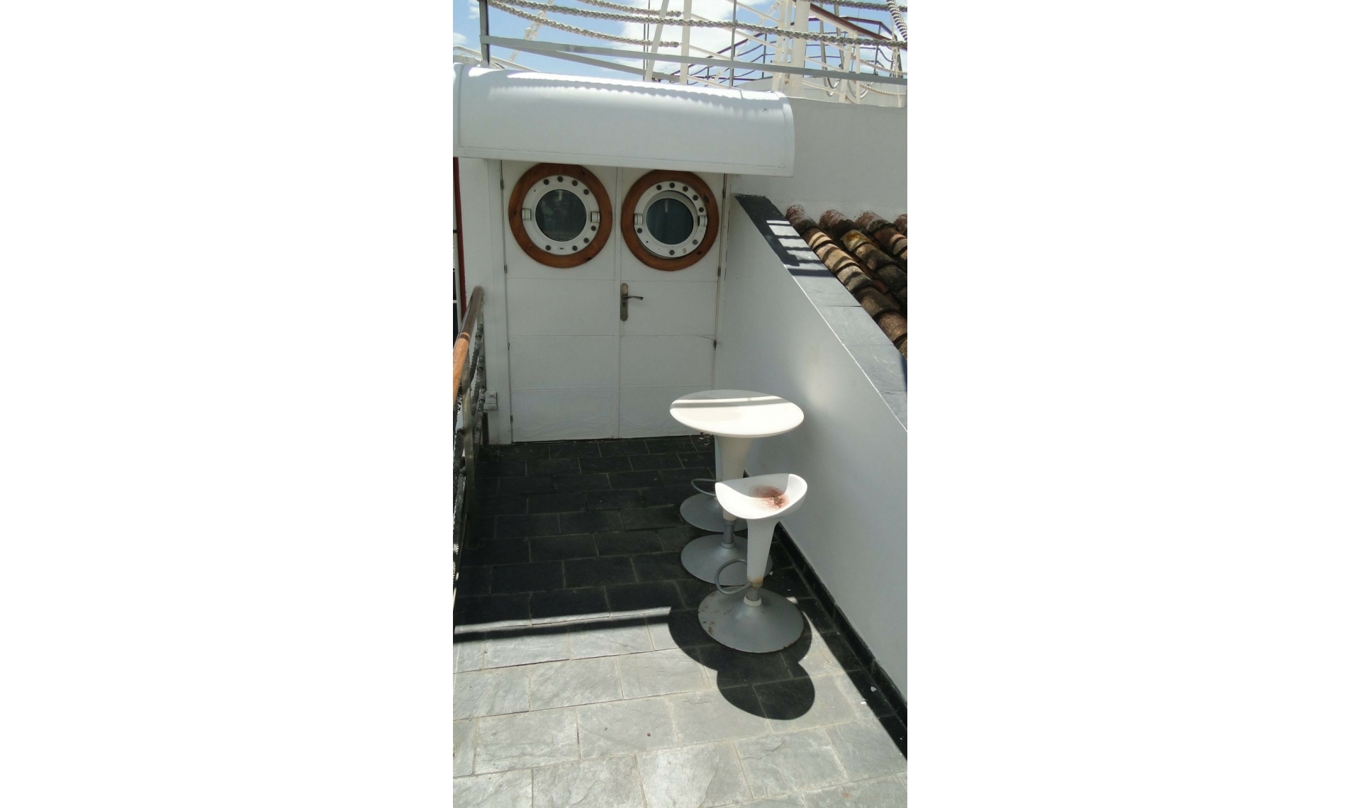 Resale - House -
El Chaparral