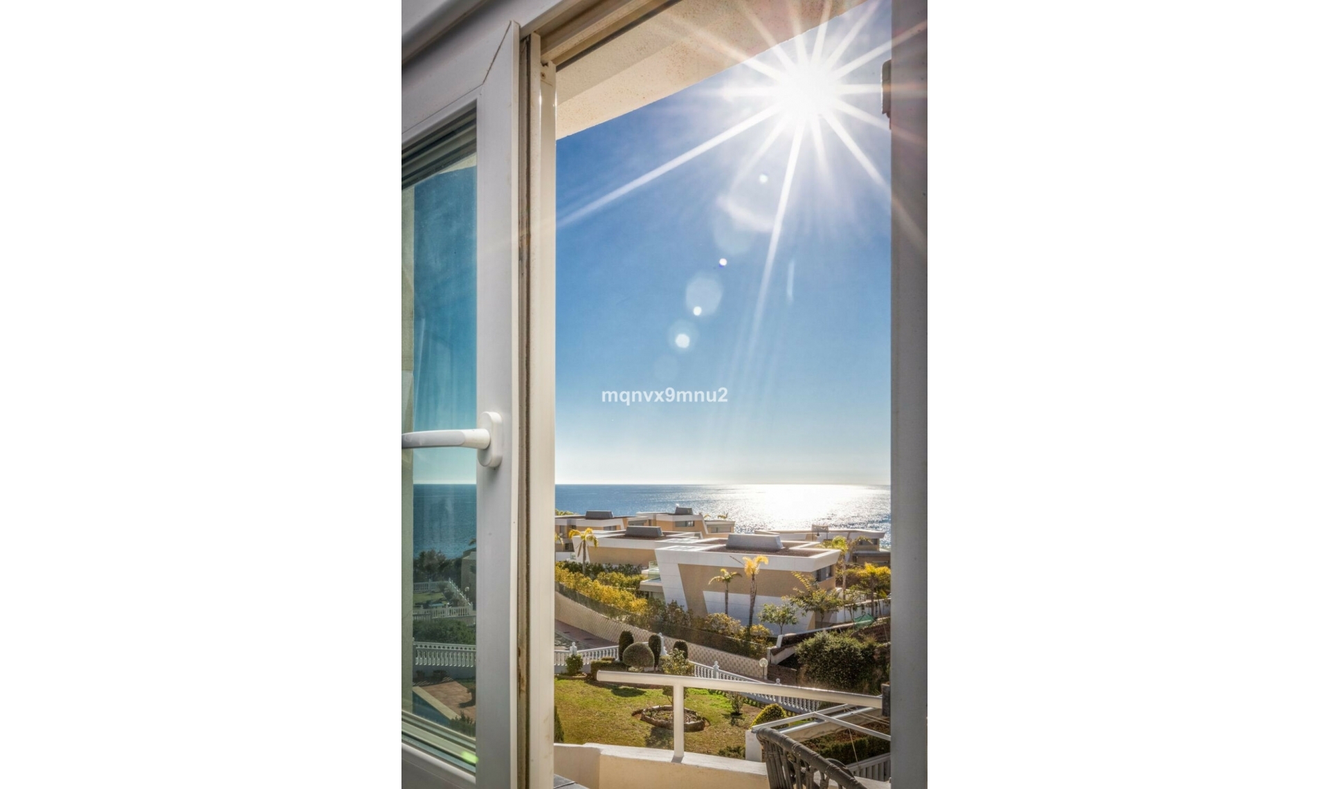 Resale - House -
El Chaparral