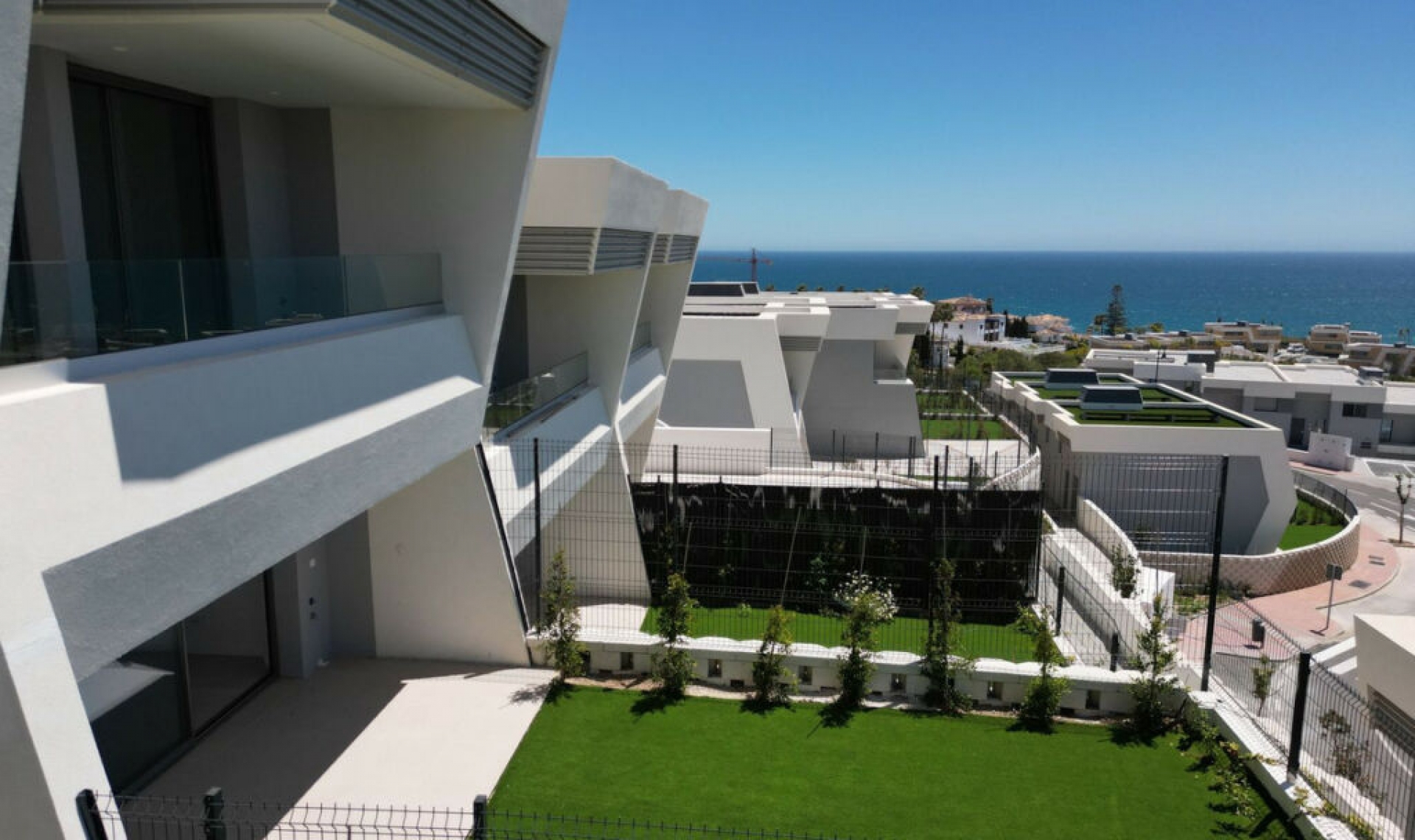 Resale - House -
El Chaparral