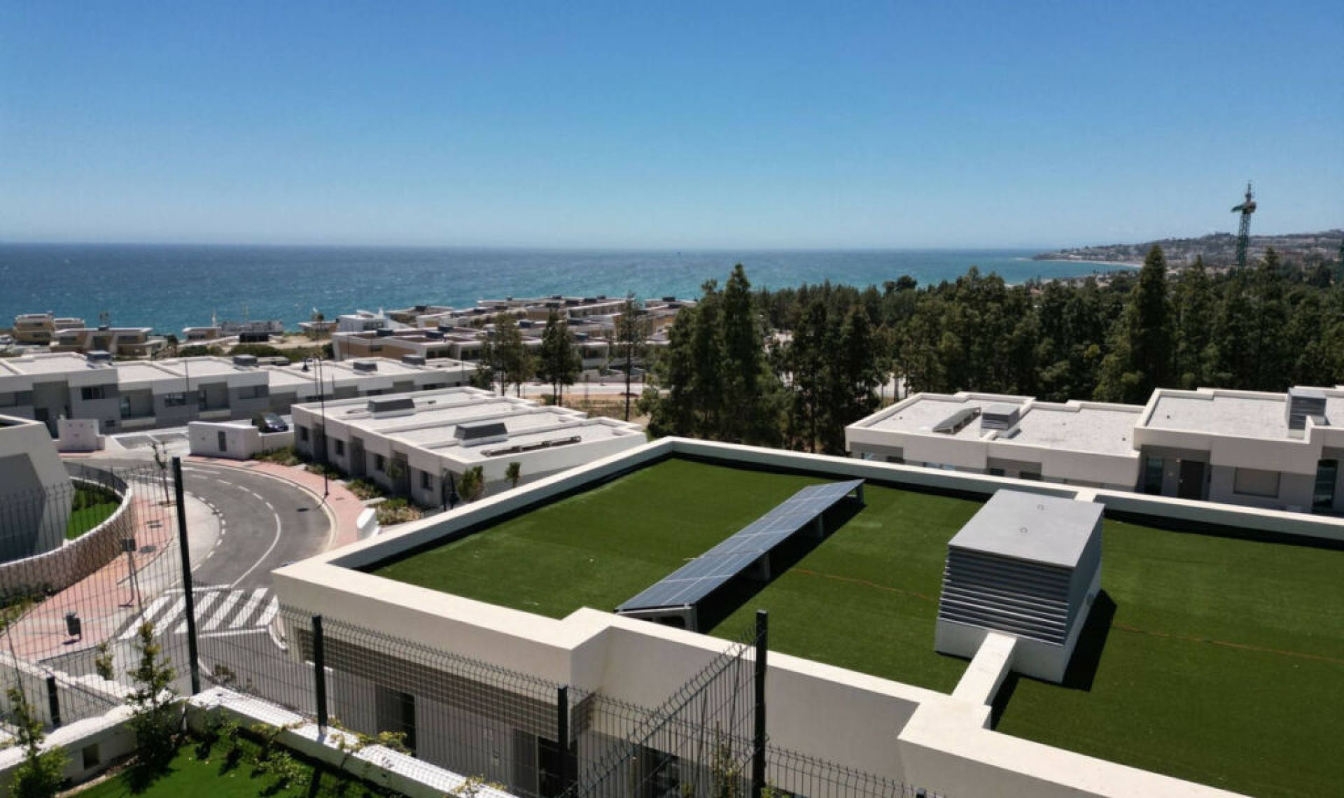 Resale - House -
El Chaparral