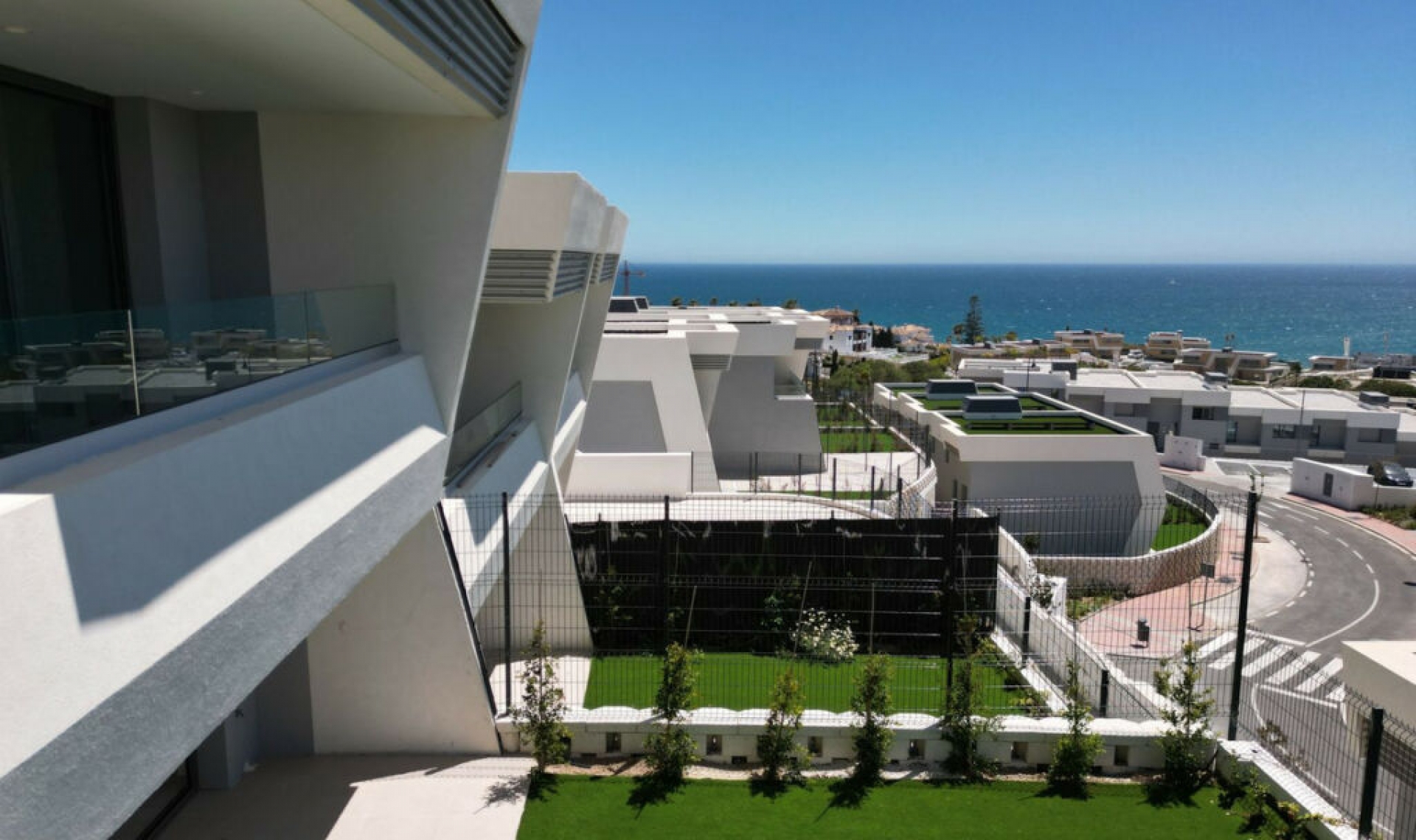 Resale - House -
El Chaparral