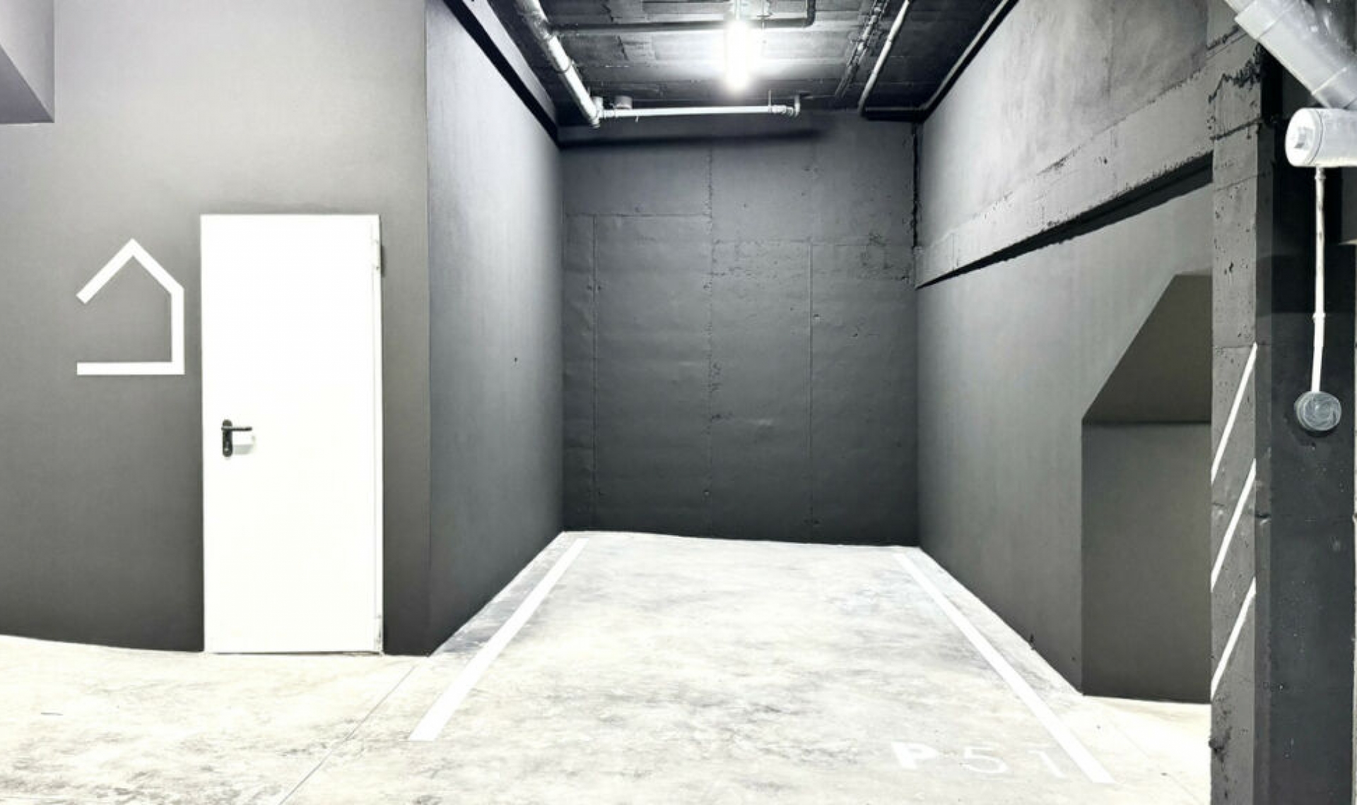 Resale - House -
El Chaparral