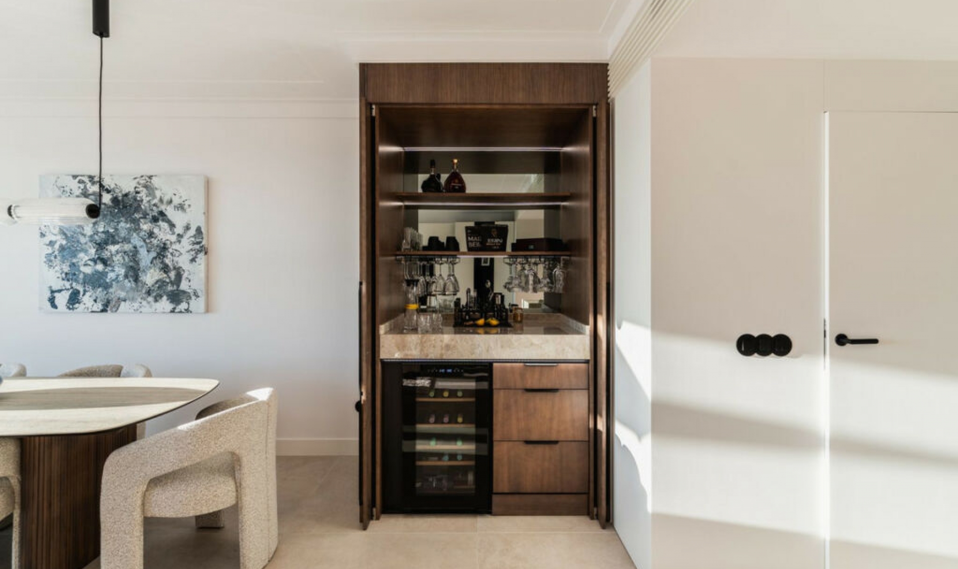 Resale - House -
El Chaparral