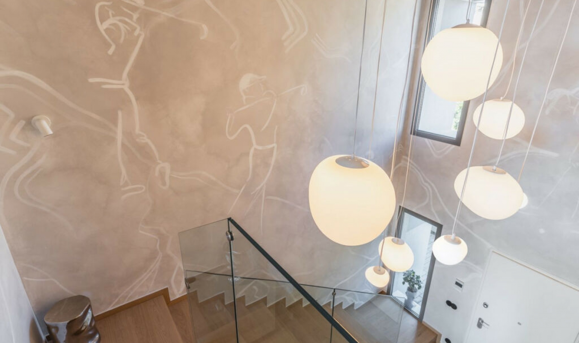 Resale - House -
El Chaparral