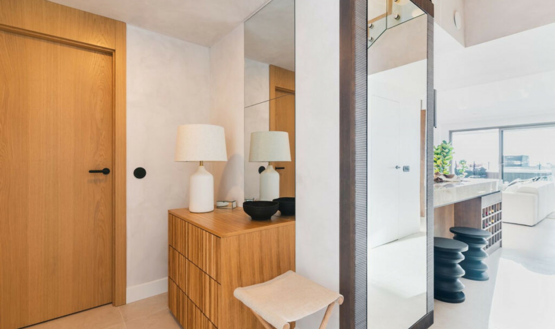 Resale - House -
El Chaparral