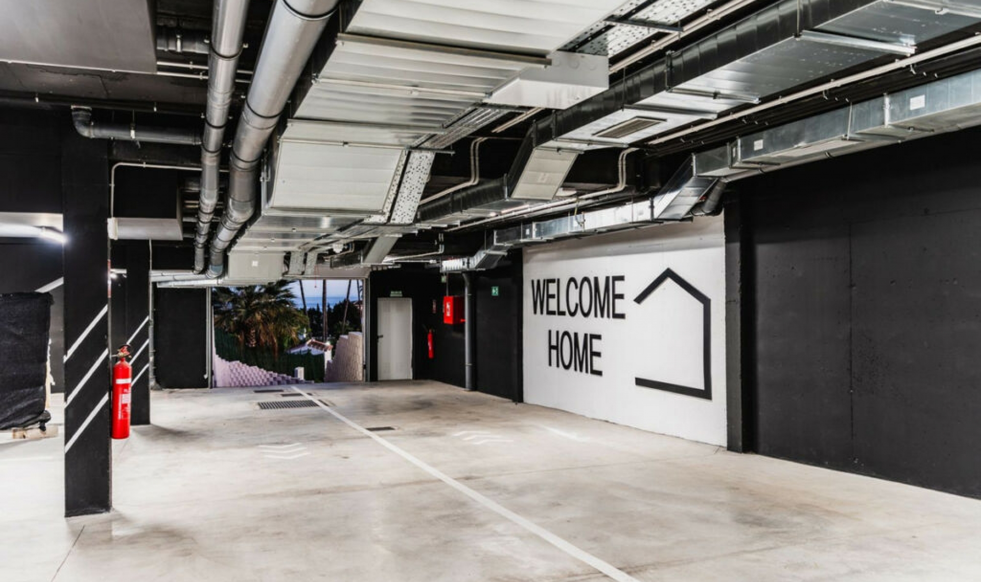 Resale - House -
El Chaparral