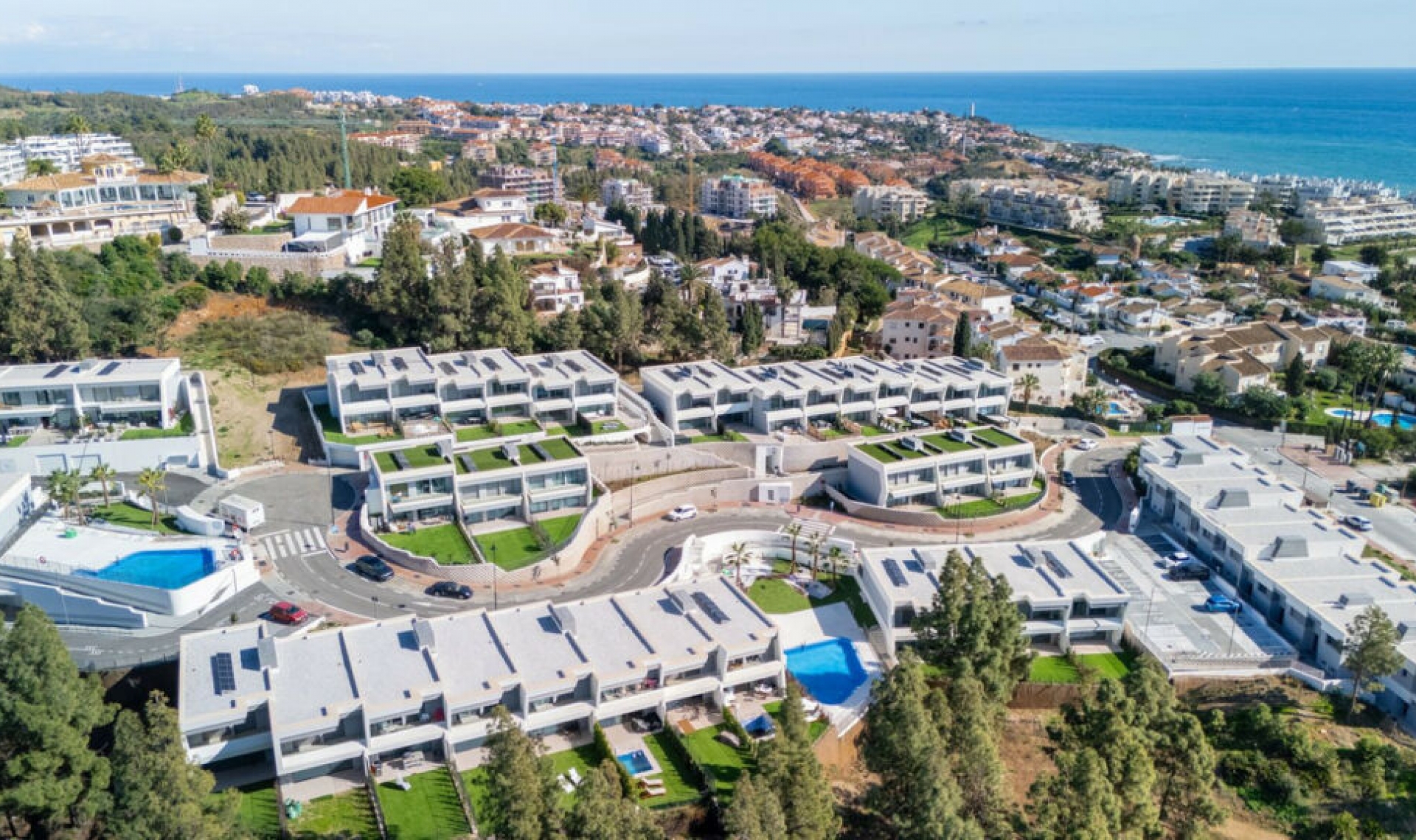 Resale - House -
El Chaparral