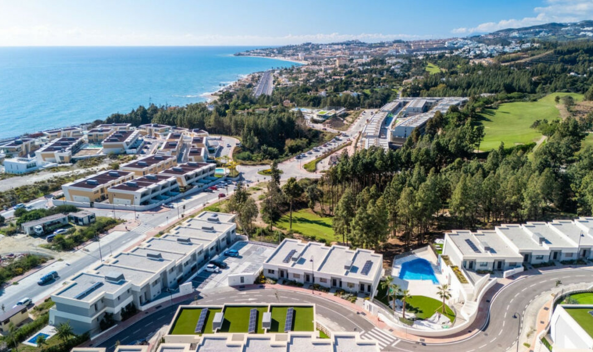 Resale - House -
El Chaparral