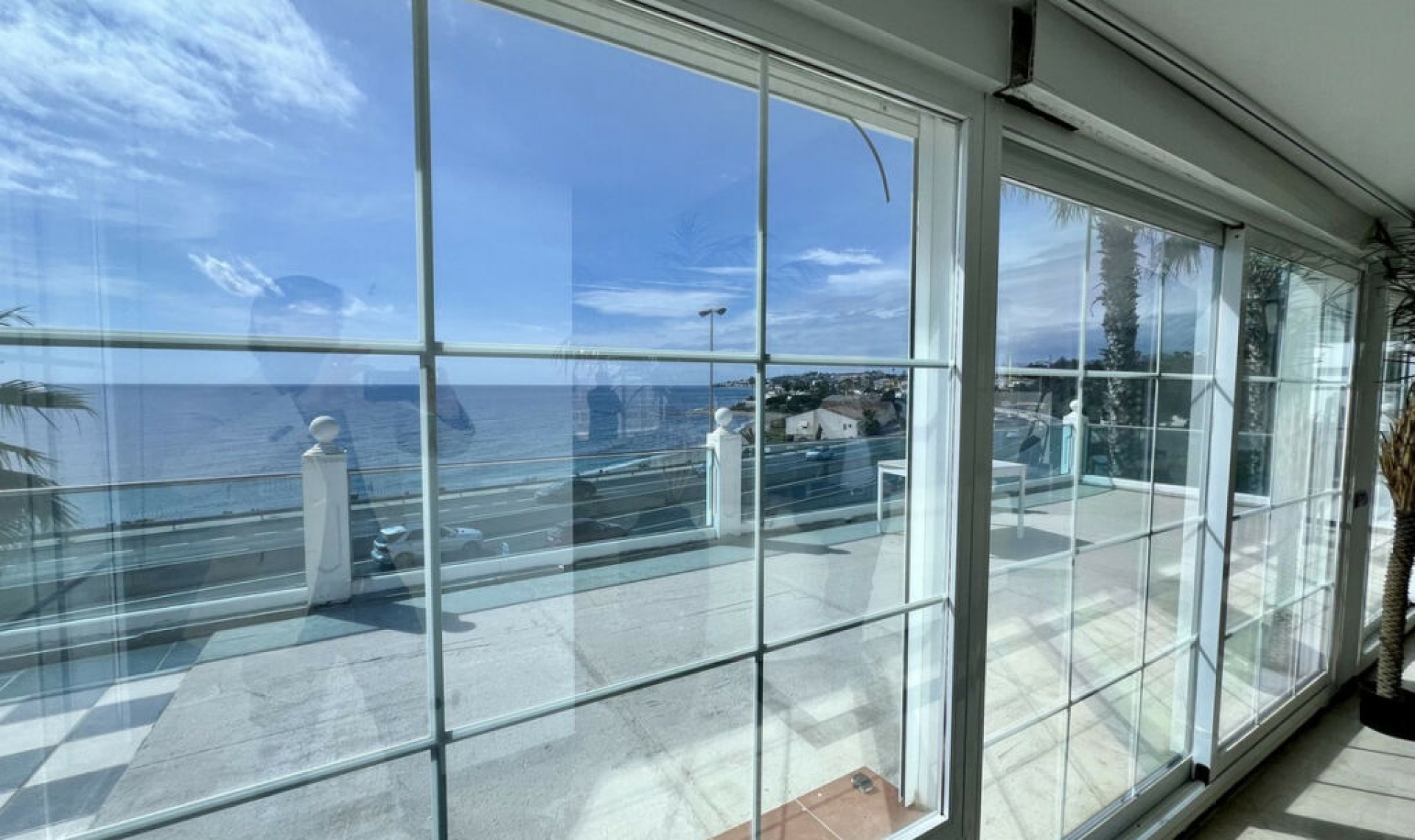 Resale - House -
El Chaparral