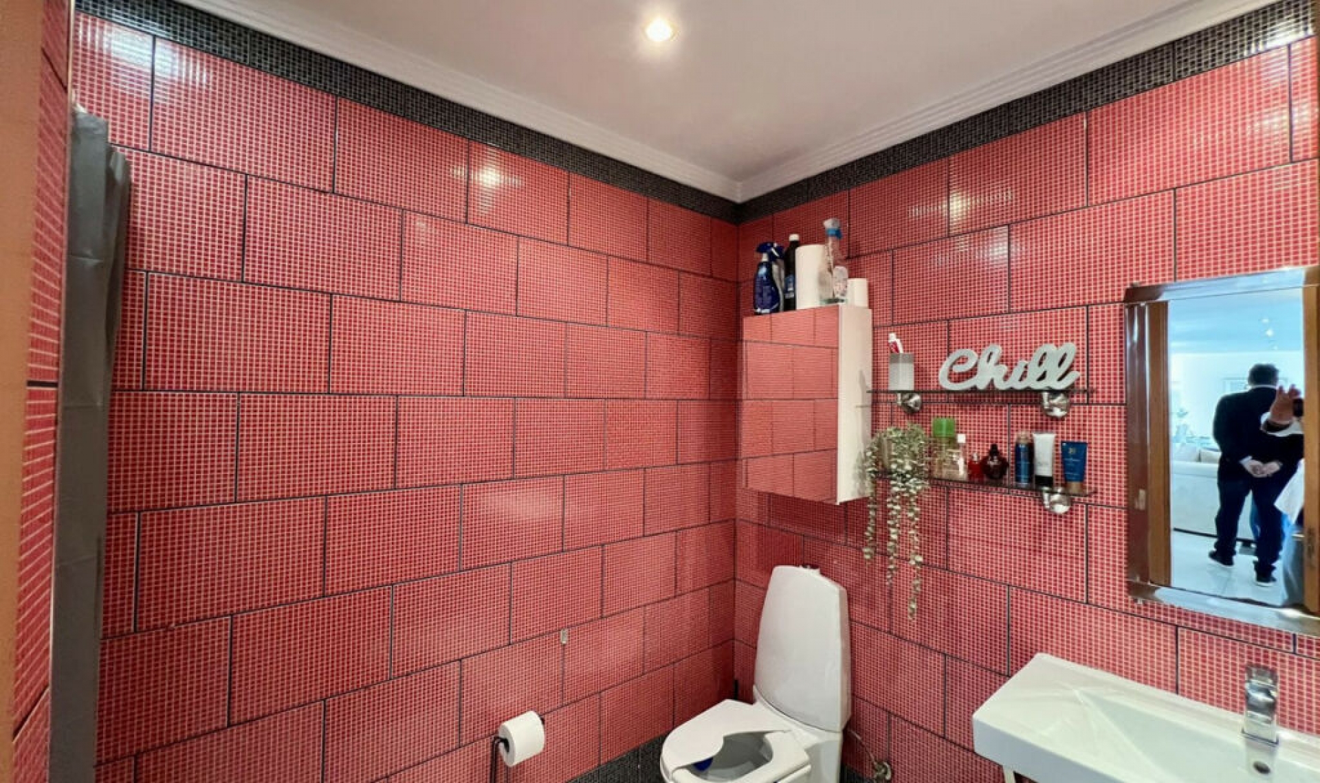 Resale - House -
El Chaparral