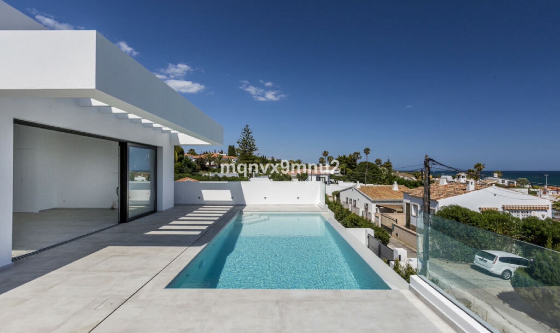 Resale - House -
El Chaparral