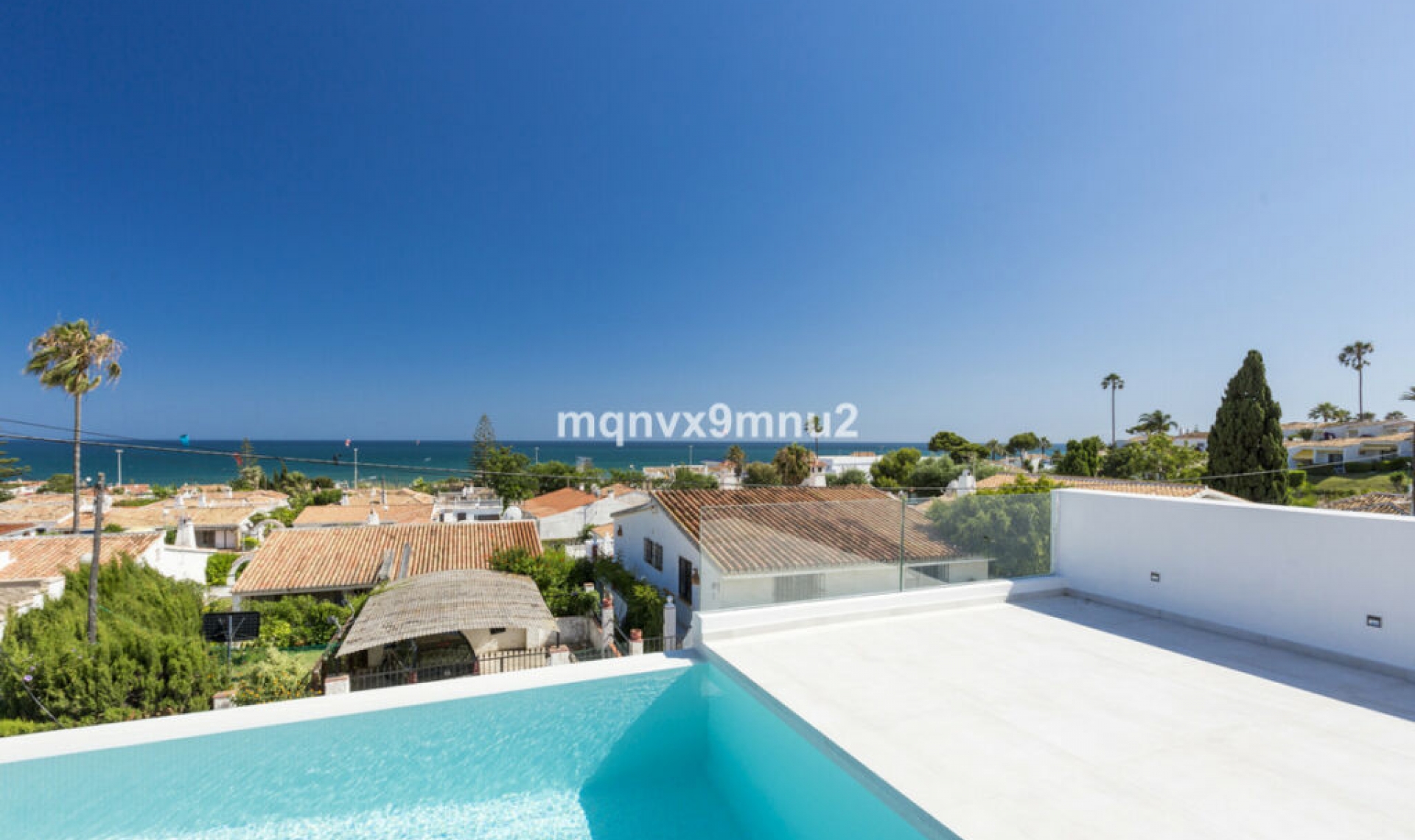 Resale - House -
El Chaparral