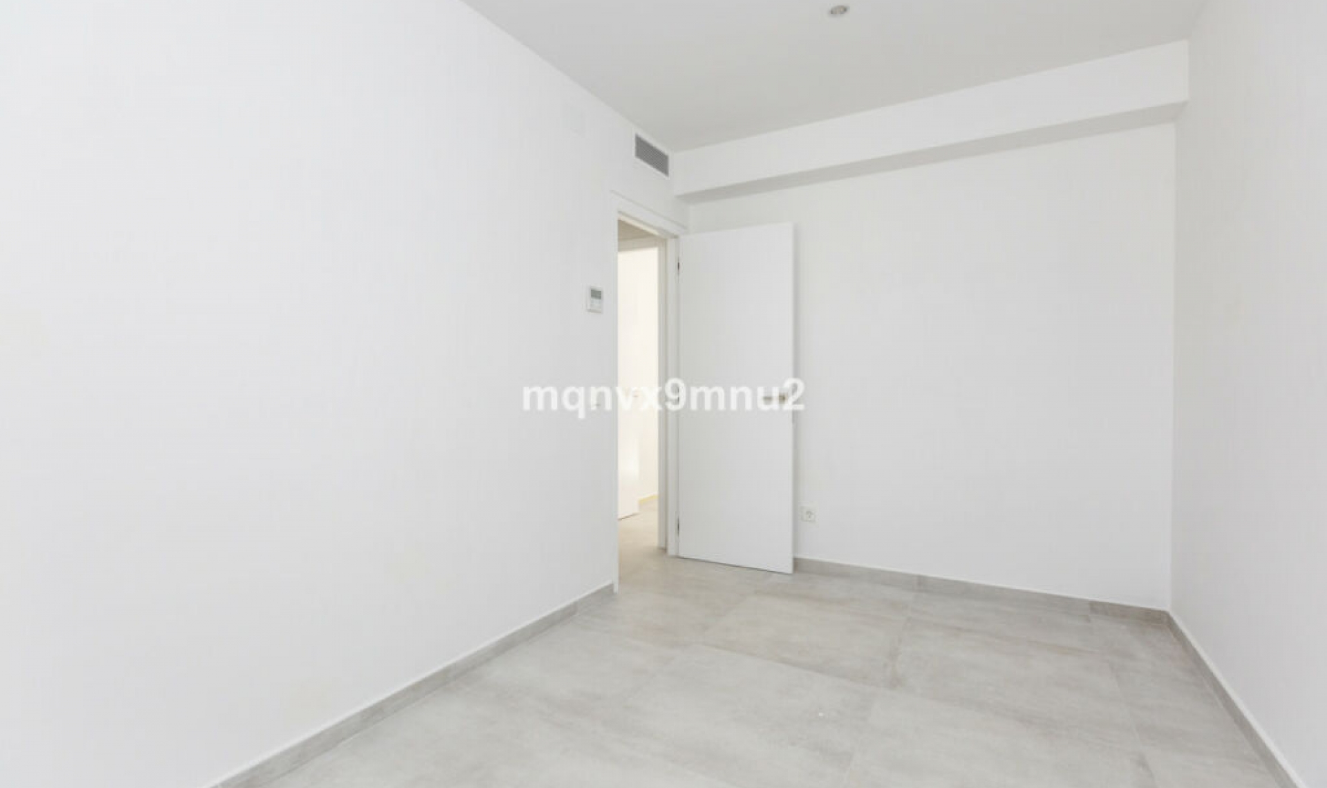 Resale - House -
El Chaparral