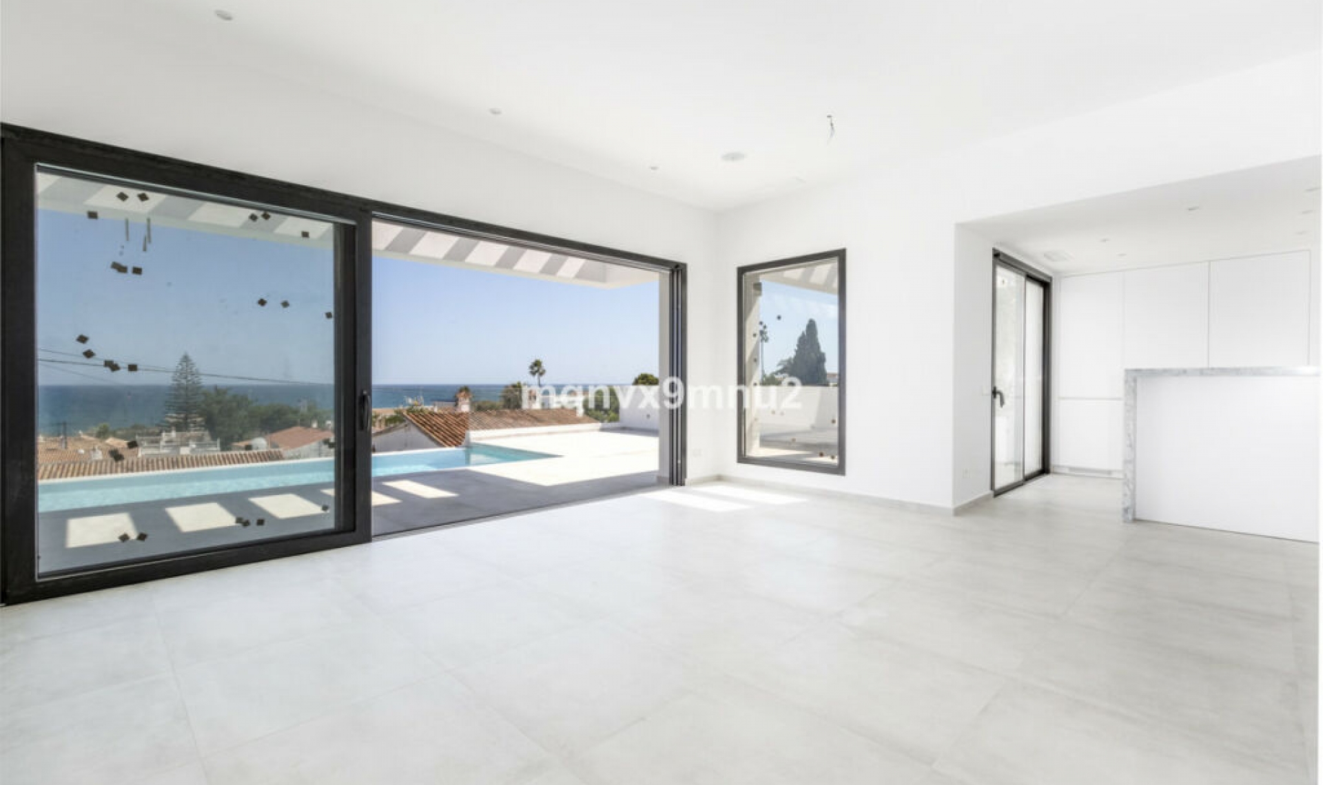 Resale - House -
El Chaparral