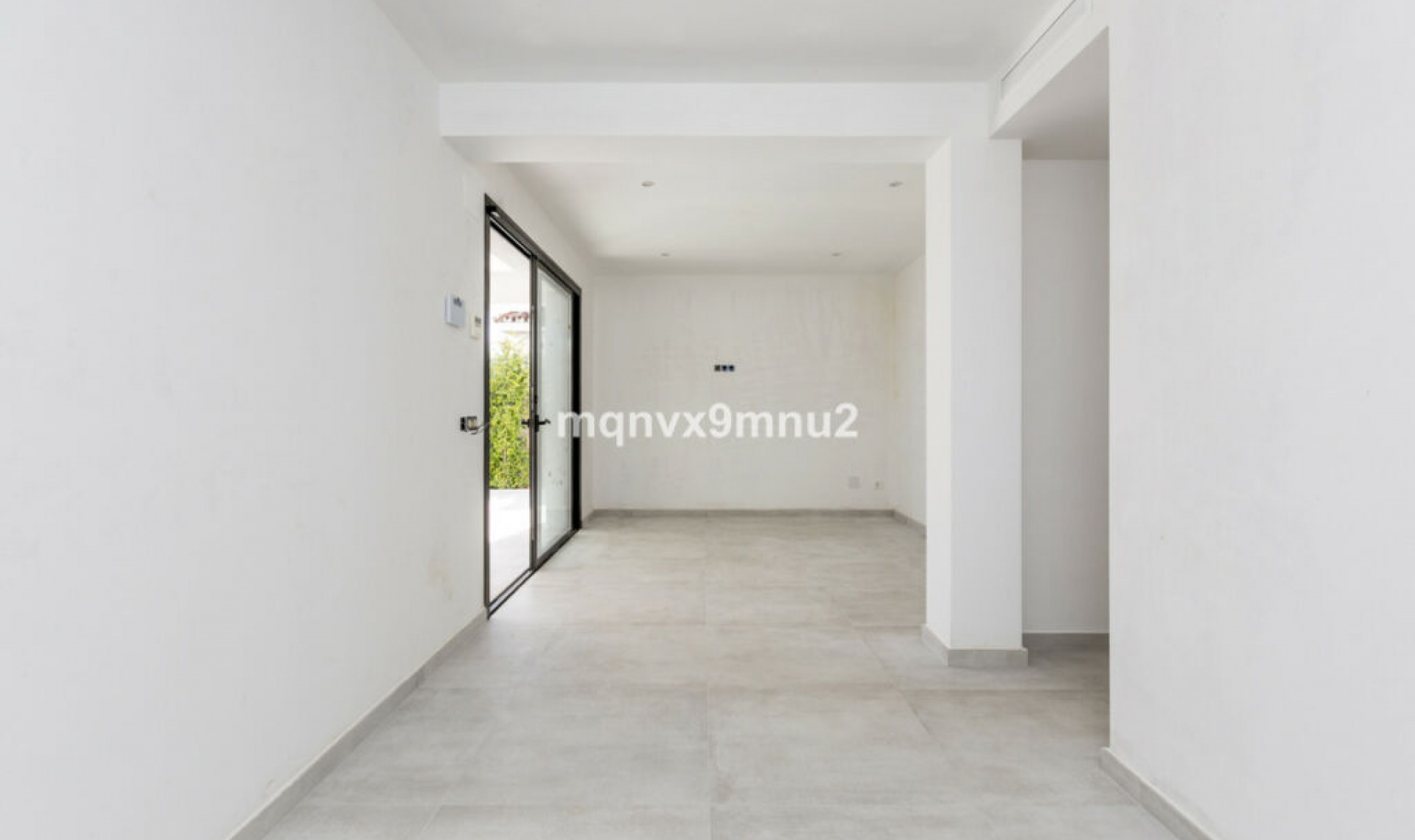 Resale - House -
El Chaparral