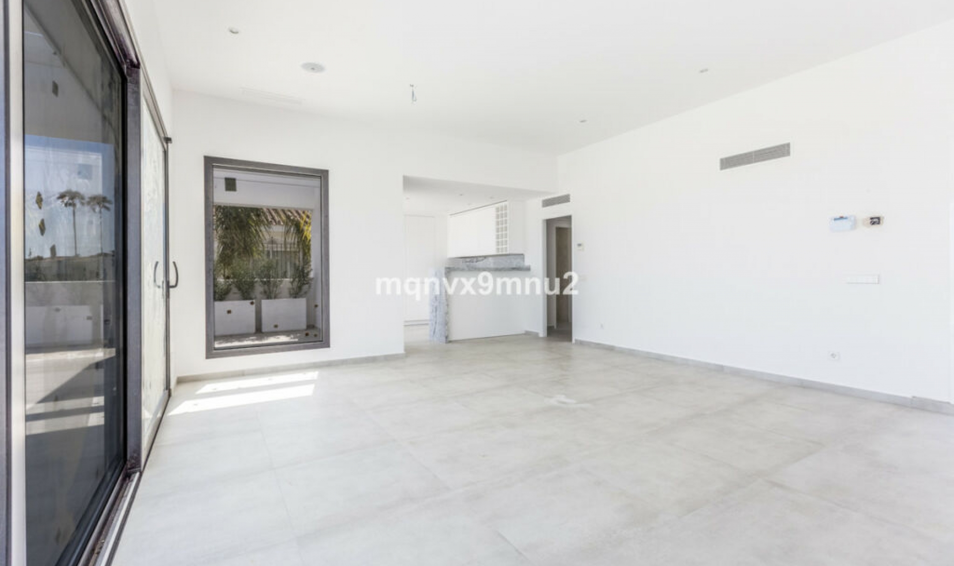 Resale - House -
El Chaparral