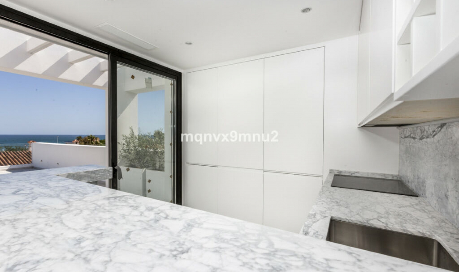 Resale - House -
El Chaparral