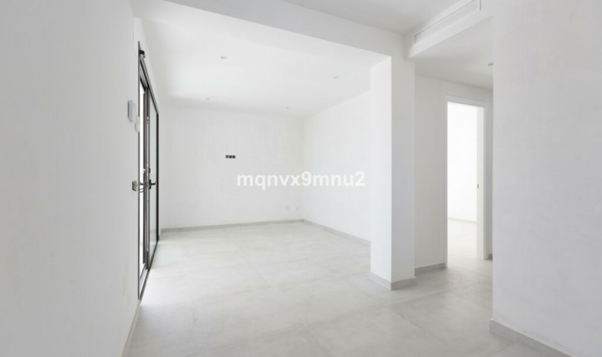 Resale - House -
El Chaparral