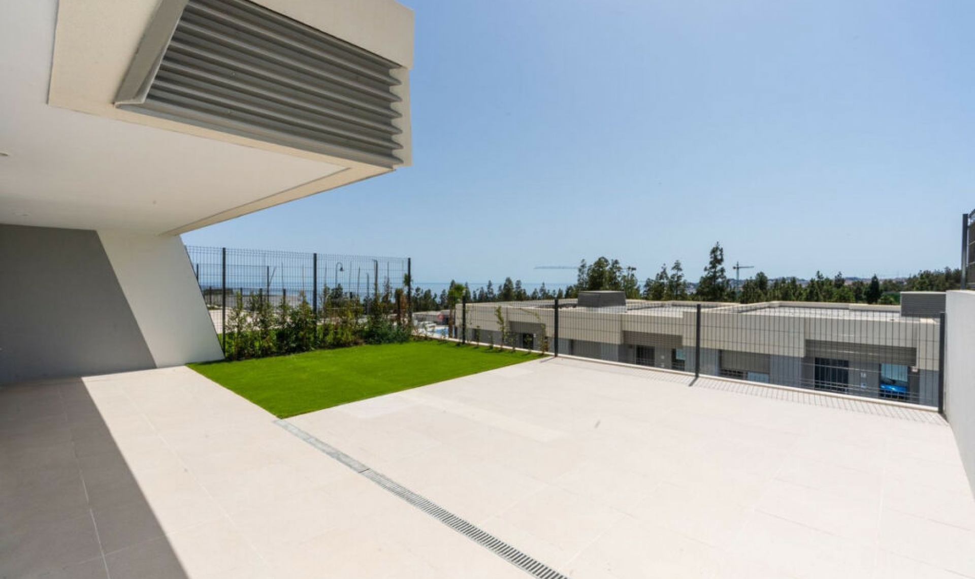 Resale - House -
El Faro