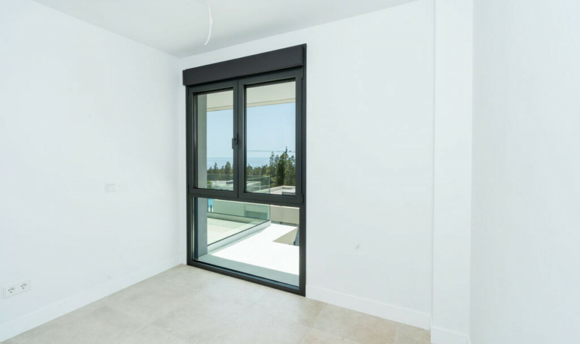 Resale - House -
El Faro