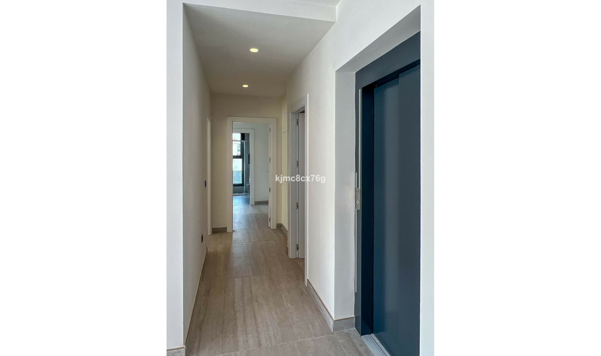 Resale - House -
El Faro