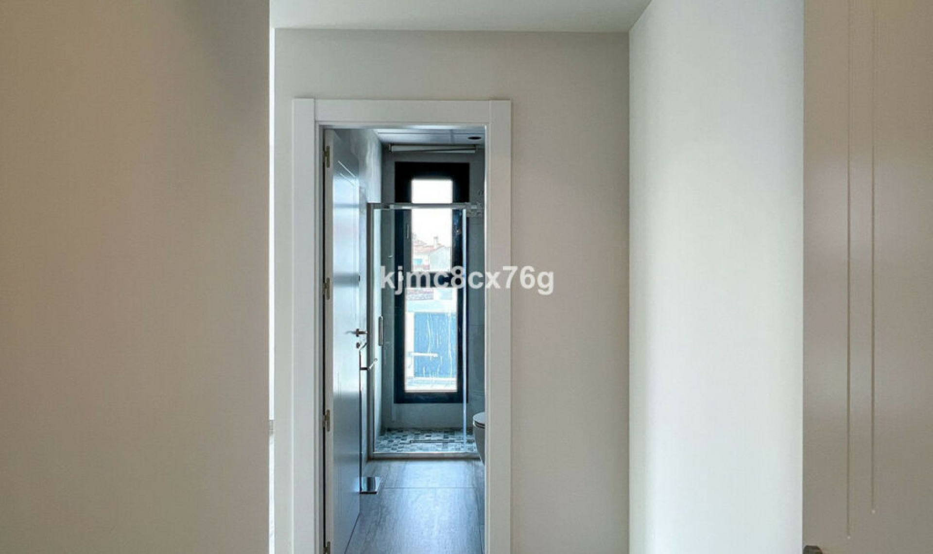 Resale - House -
El Faro