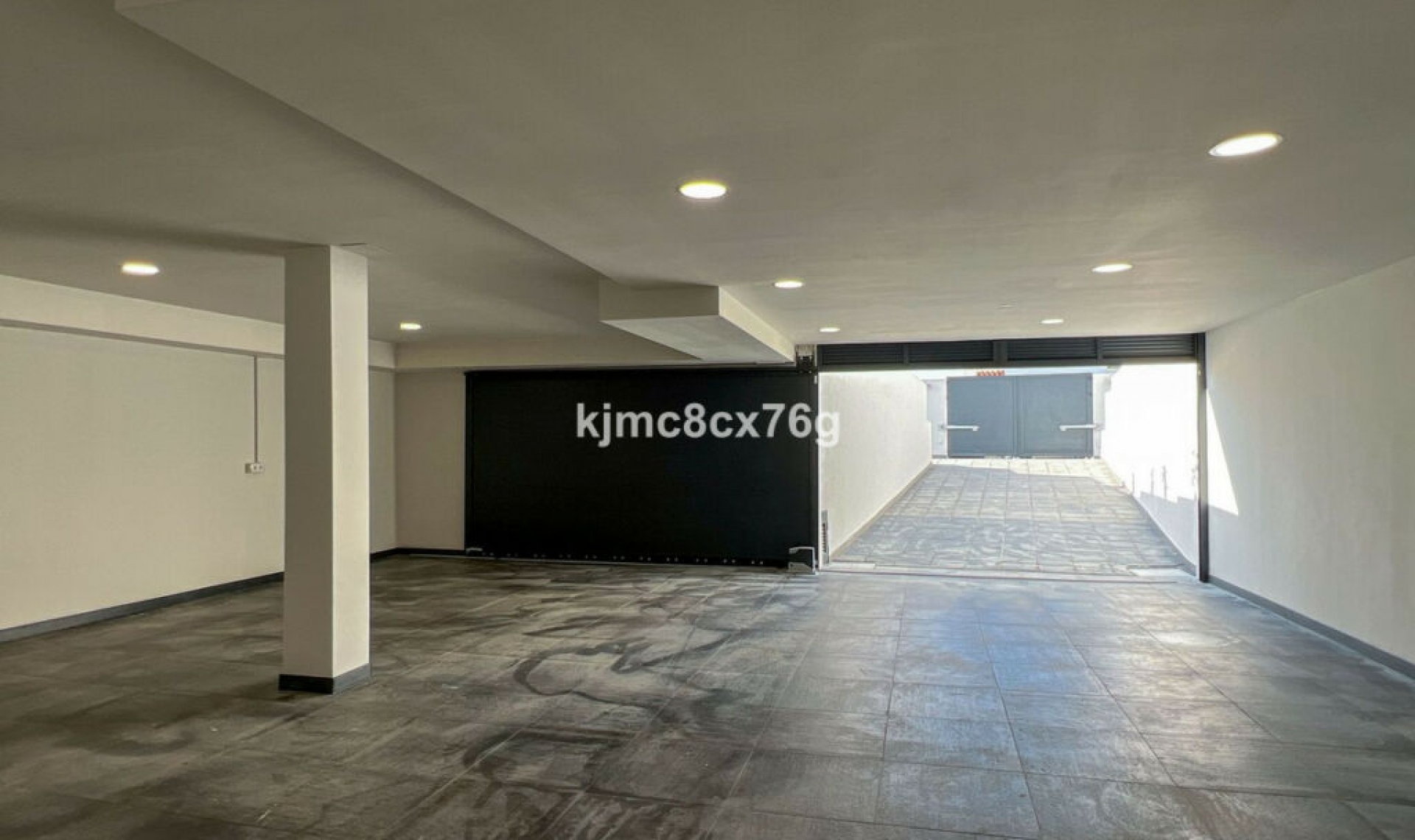 Resale - House -
El Faro