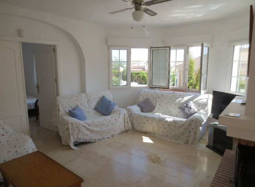 Resale - House -
El Galan