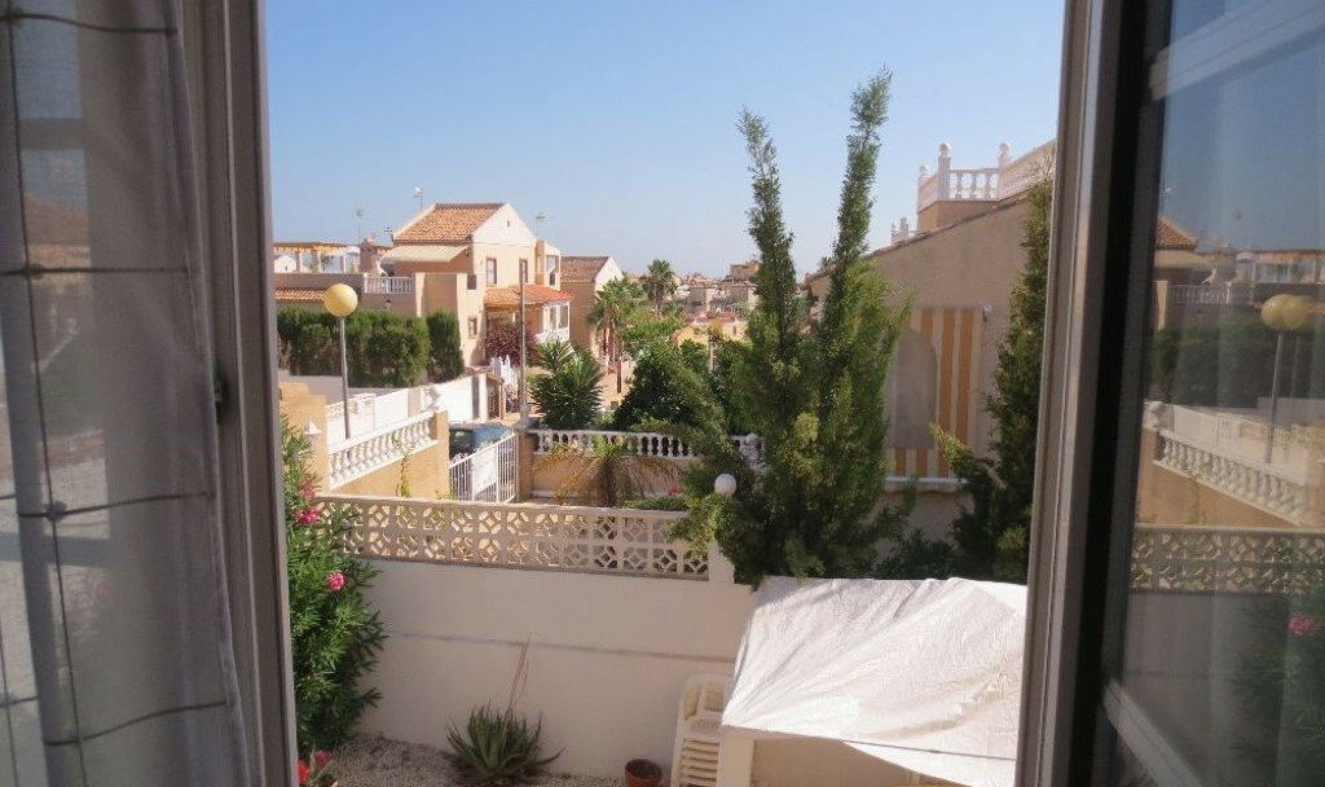 Resale - House -
El Galan