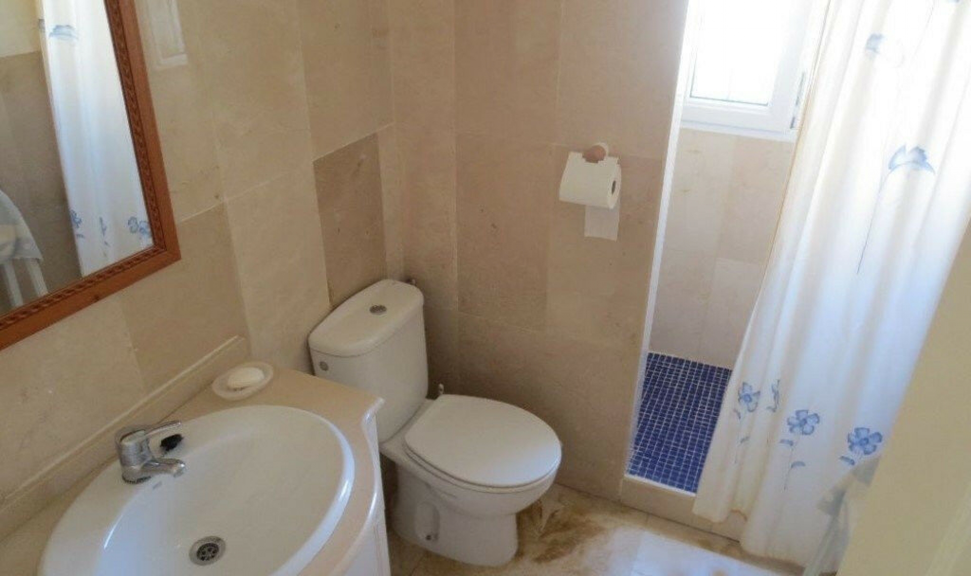 Resale - House -
El Galan