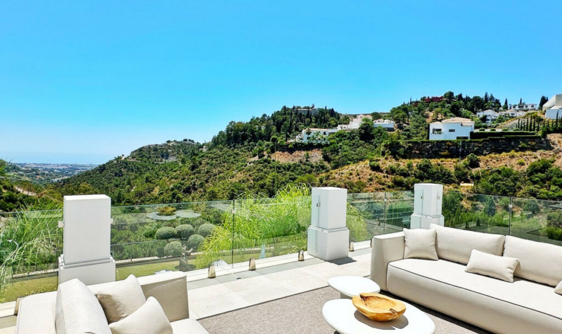 Resale - House -
El Madroñal