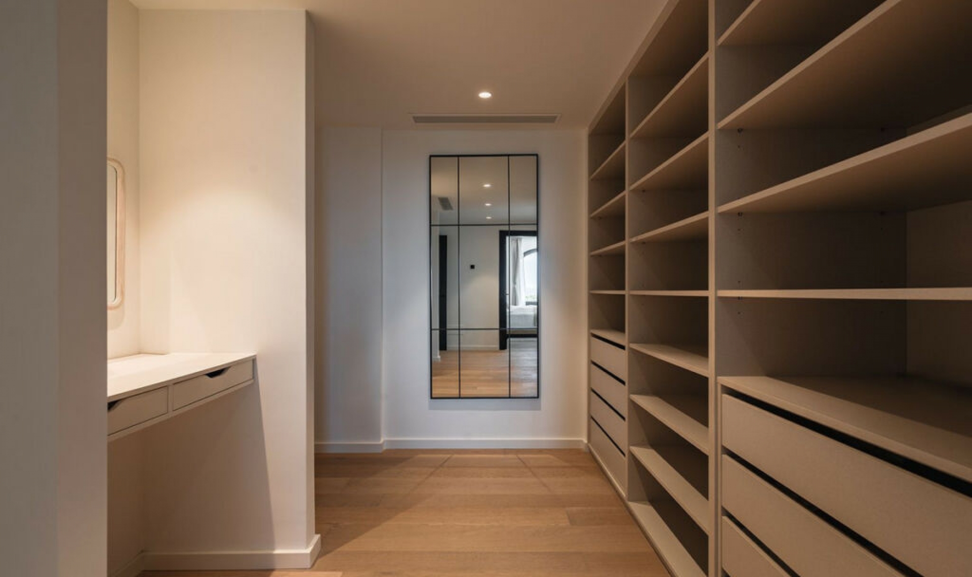 Resale - House -
El Madroñal