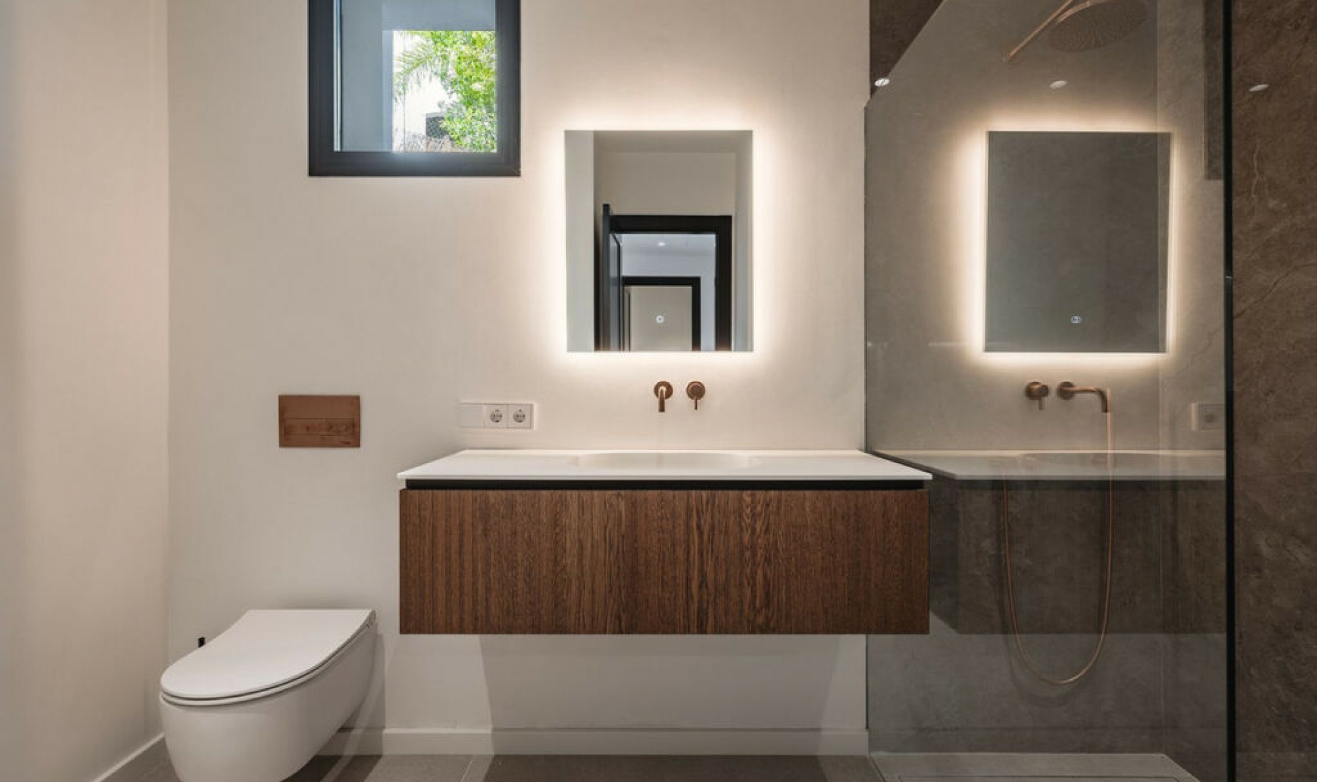 Resale - House -
El Madroñal