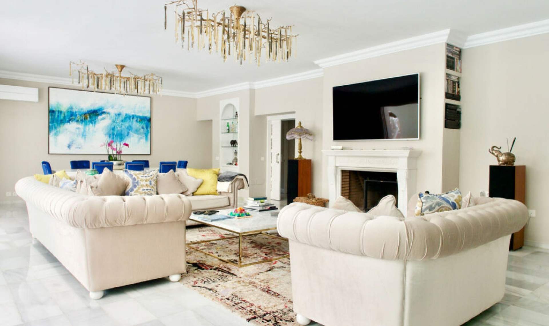 Resale - House -
El Paraiso