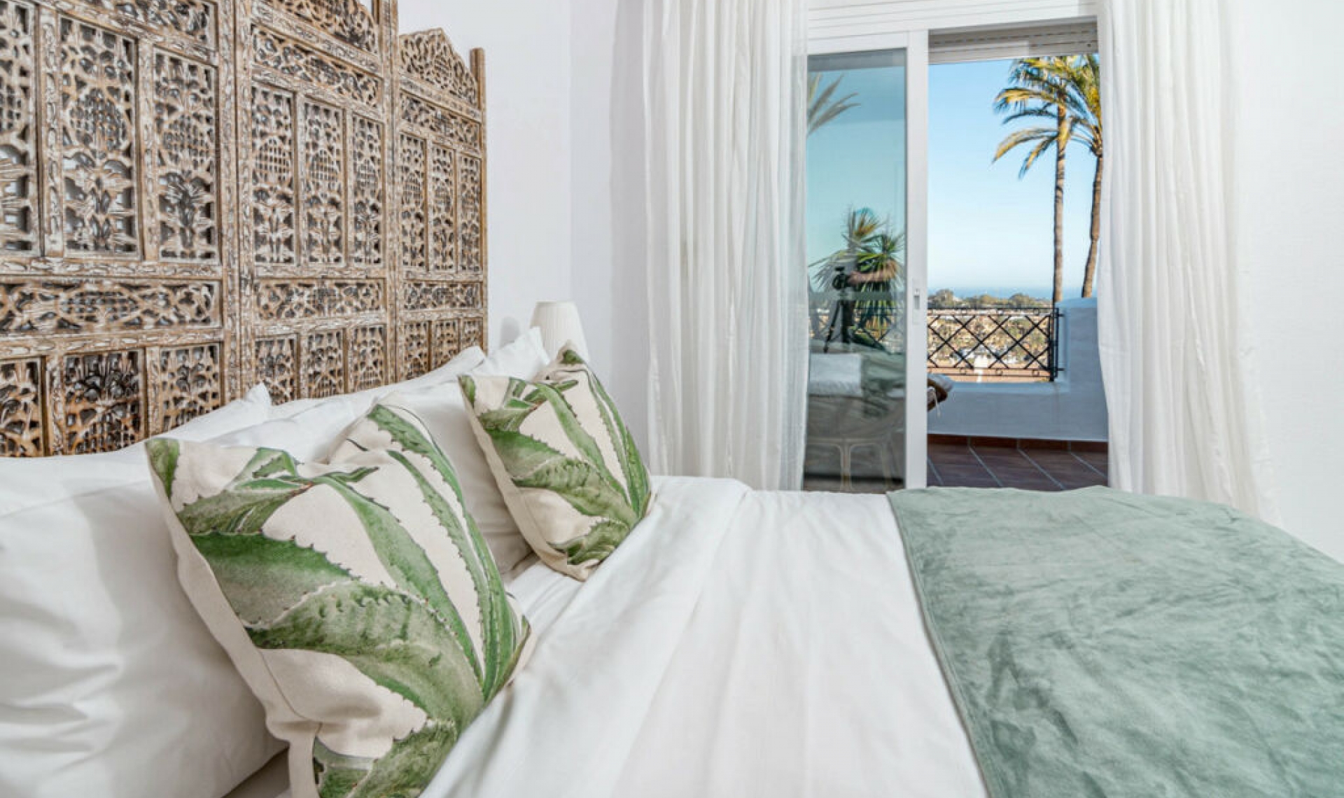 Resale - House -
El Paraiso