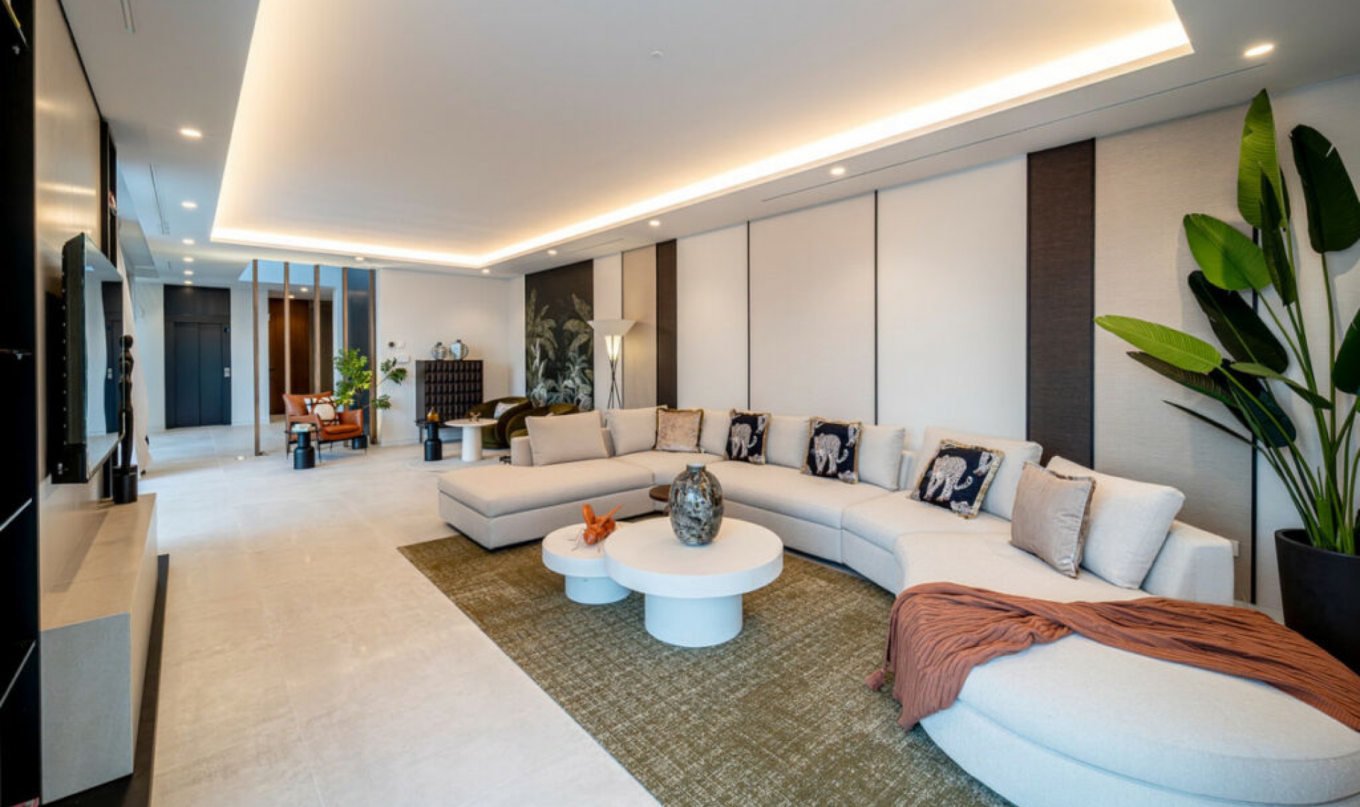 Resale - House -
El Paraiso